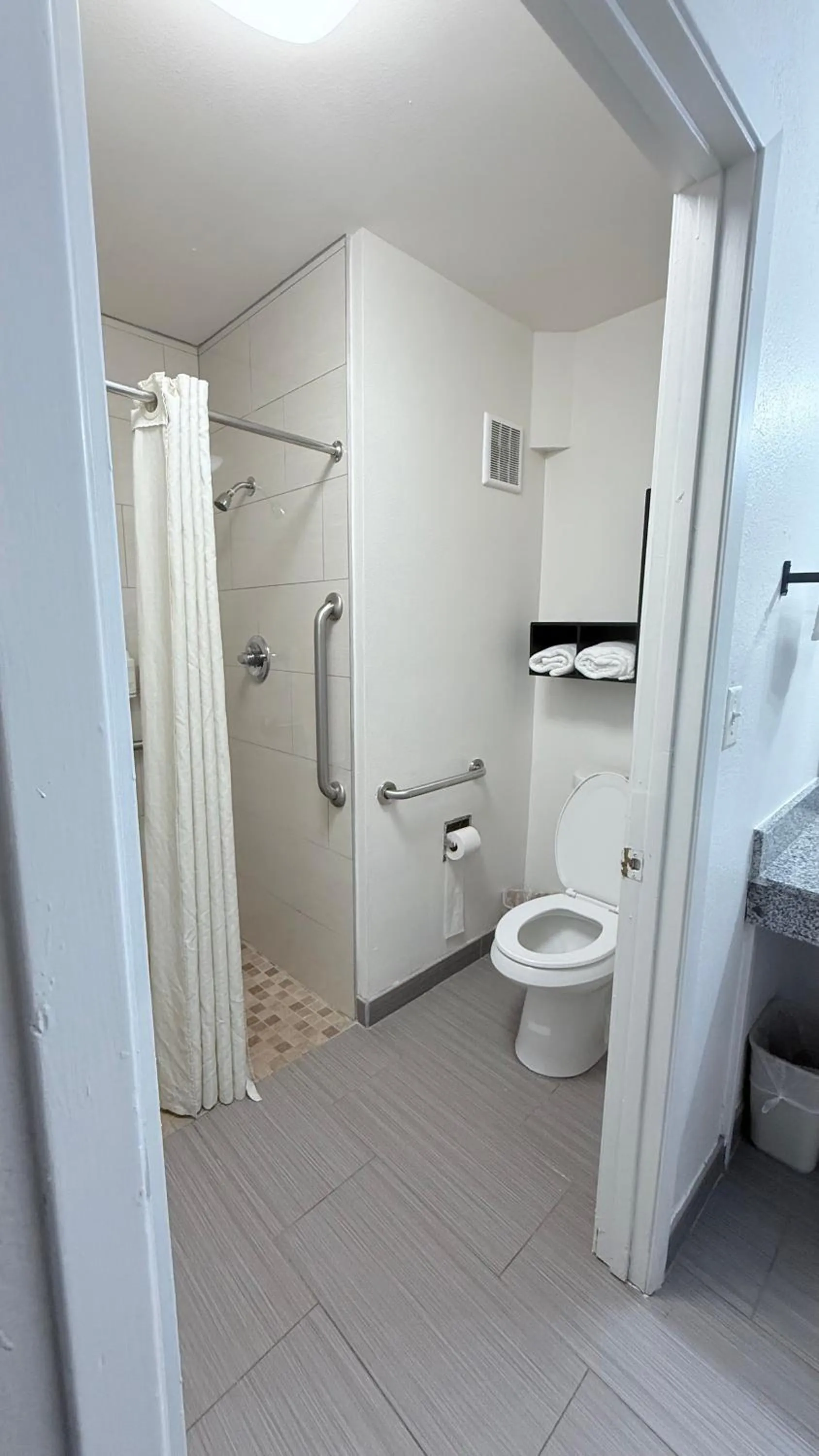 Double Room - Disability Access - Smoking in Super 8 by Wyndham Monticello AR