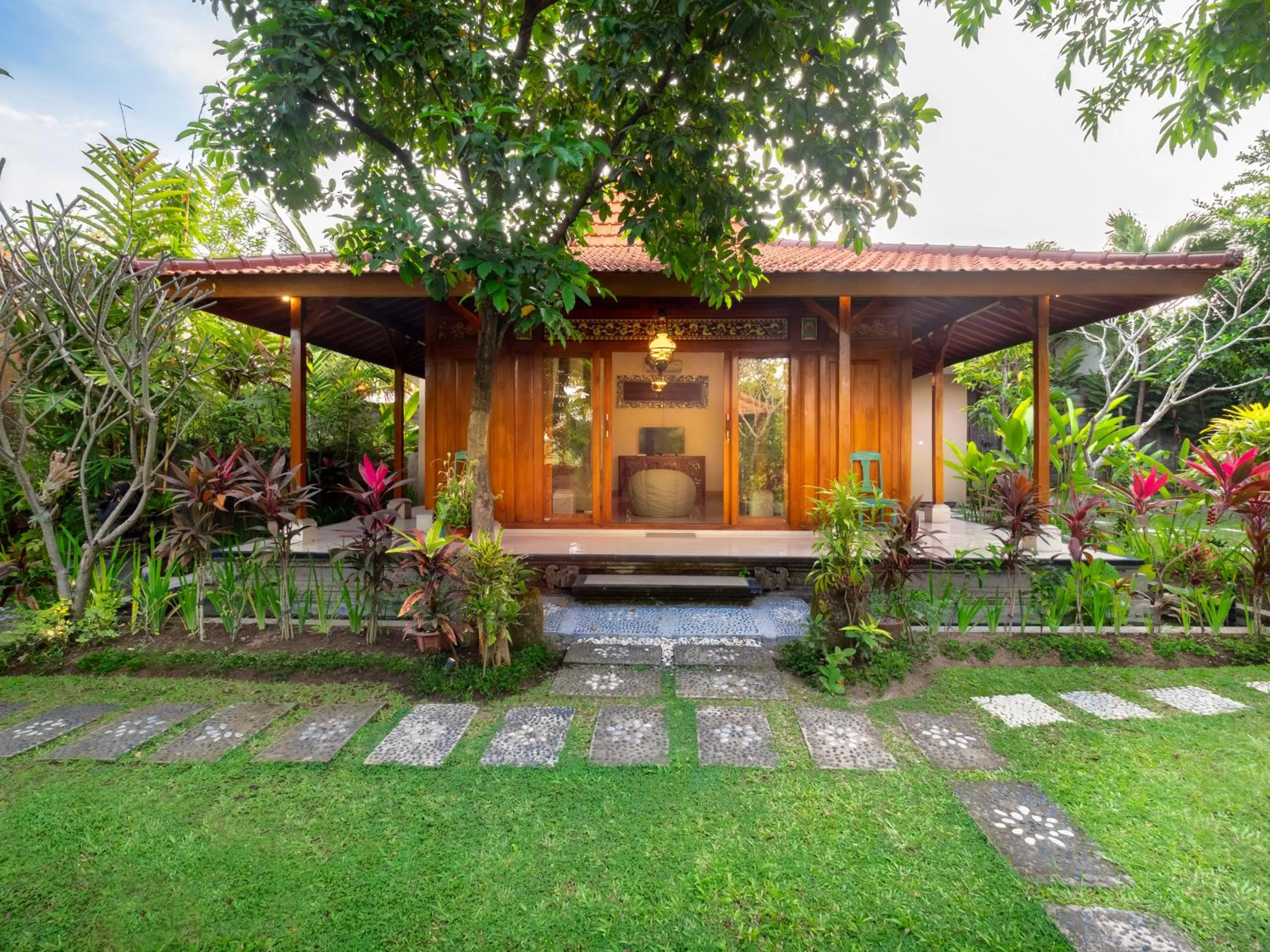 Two-Bedroom Villa in Tiis Garden Puri Villas