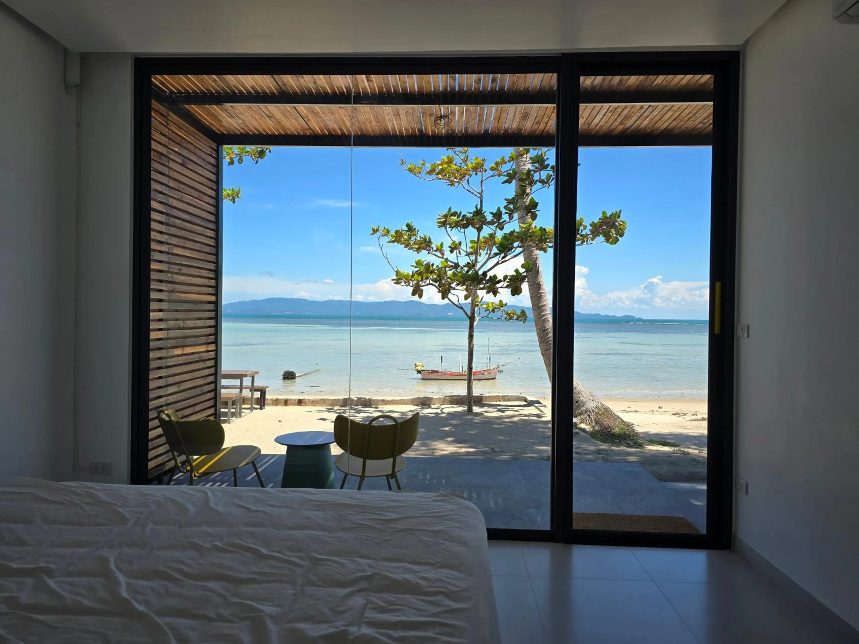 King Room with Sea View in Samutra Residences
