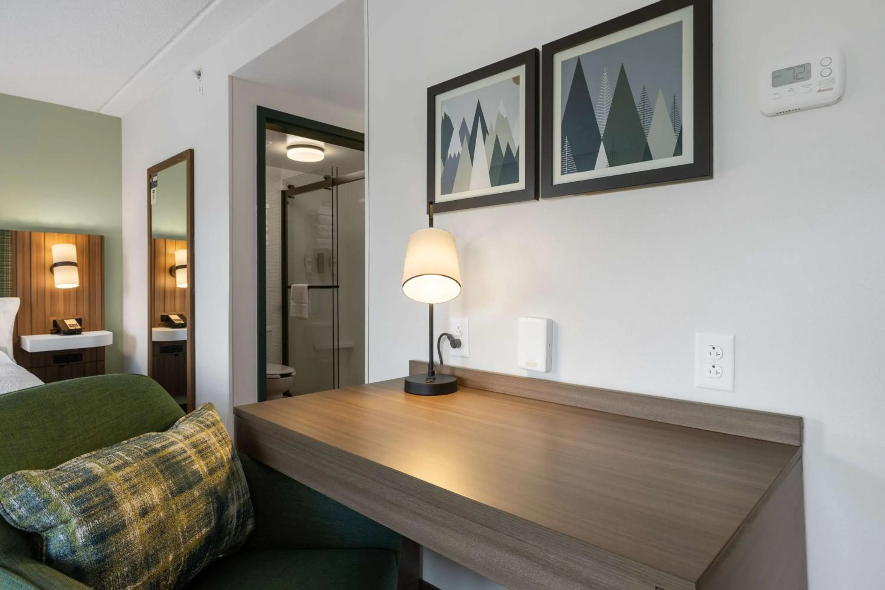 King Studio with Sofa Bed - Non-Smoking in Hampton Inn & Suites Lake George