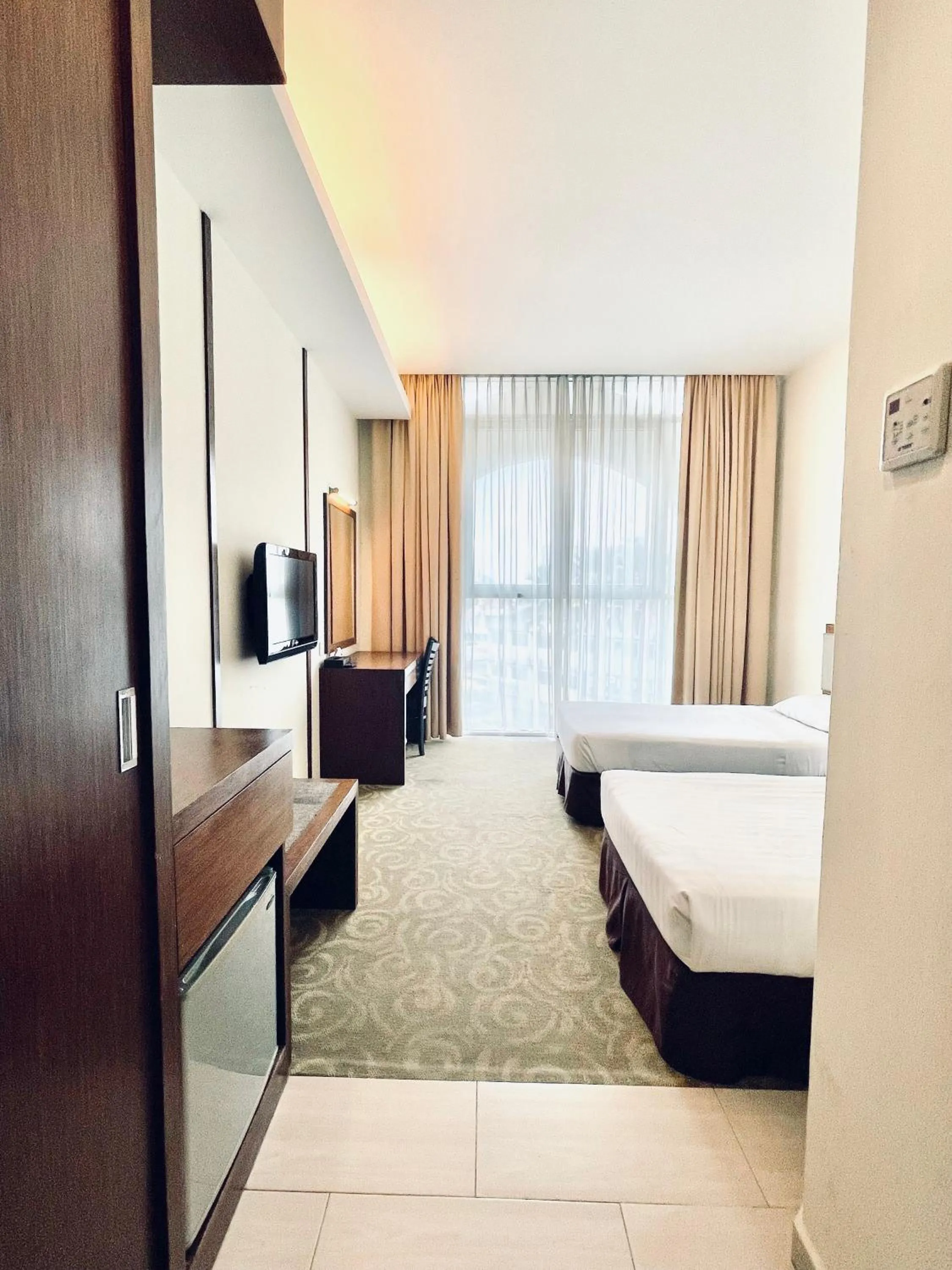 Superior Twin Room in Seemsoon Hotel