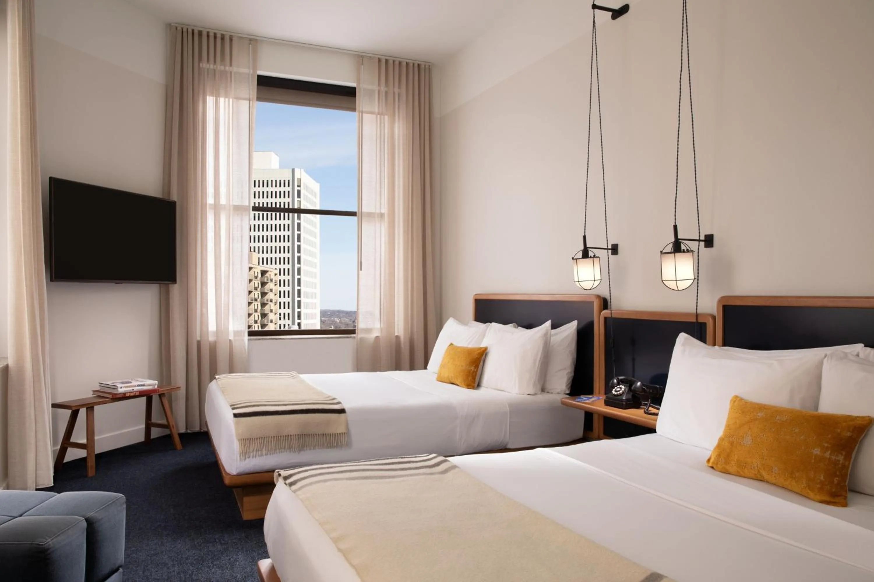 Queen Room with Two Queen Beds in Emery Hotel, Autograph Collection