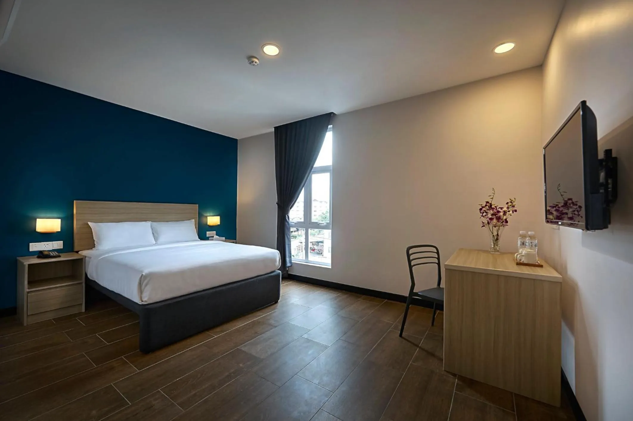 Premier Queen Room in ZONE Hotels, Telok Panglima Garang