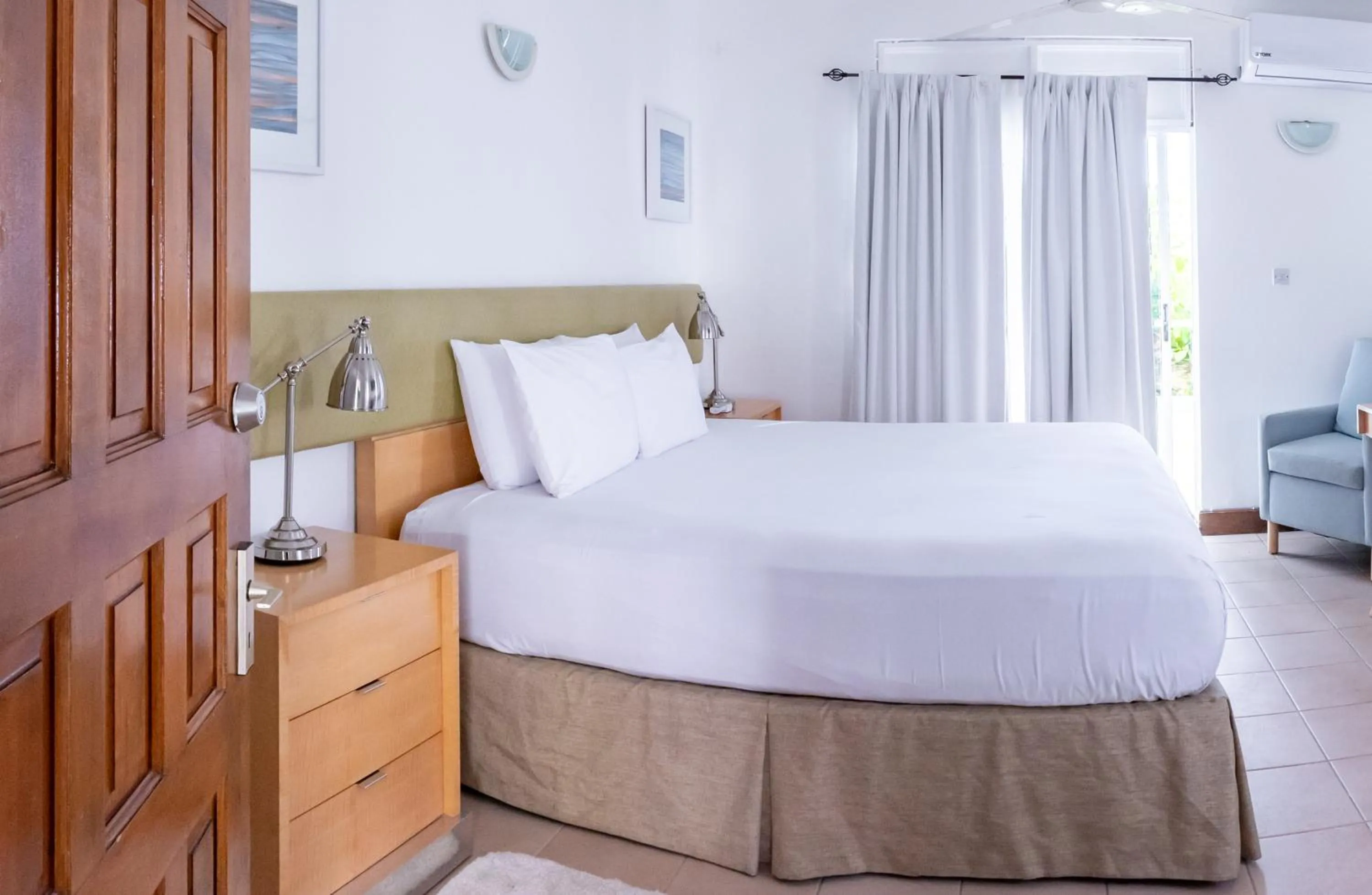 Double Room with Sea View in Ocean's Edge Lodge Restaurant & Bar