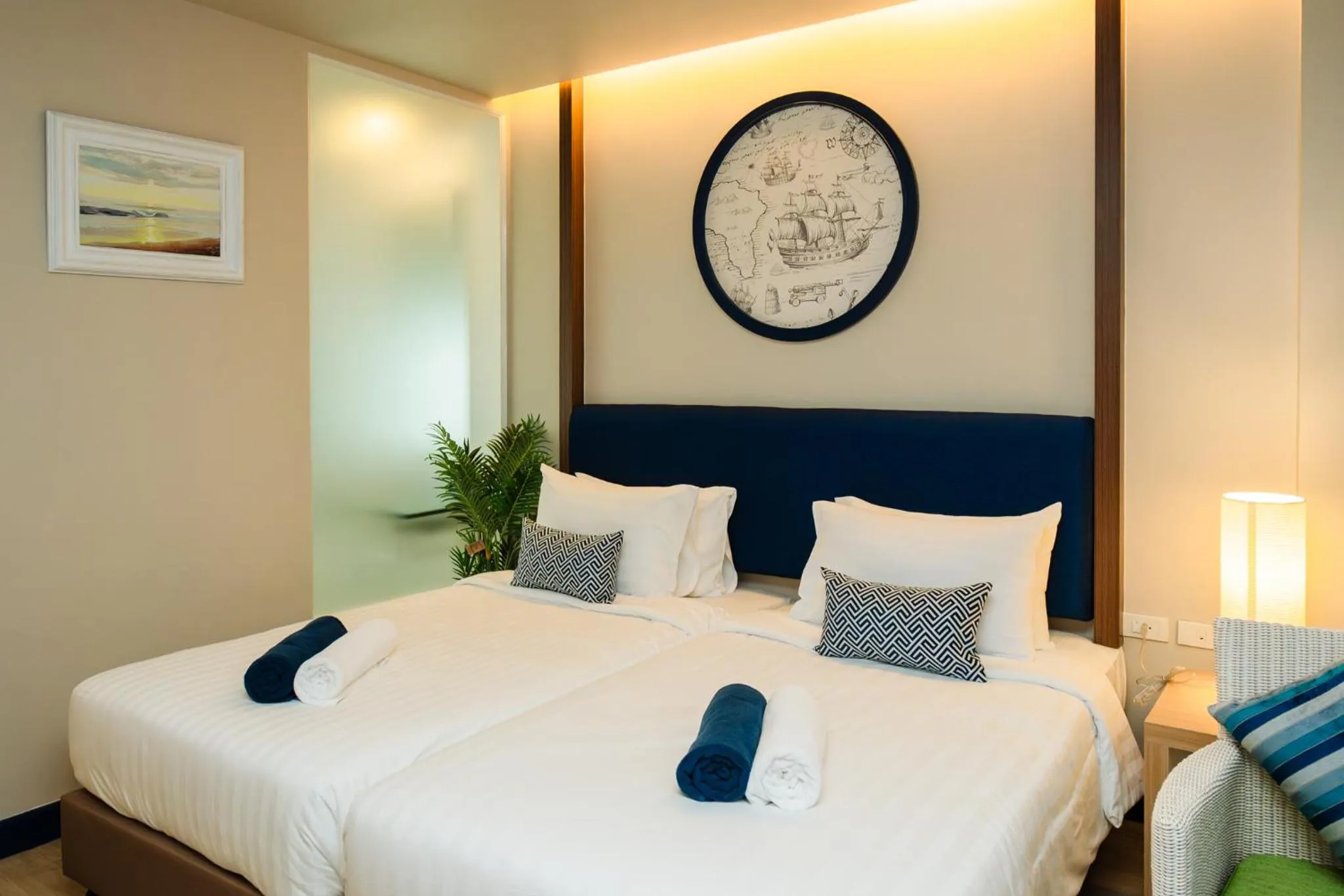 Deluxe Room in Phuket Boat Quay Hotel Panwa Beach