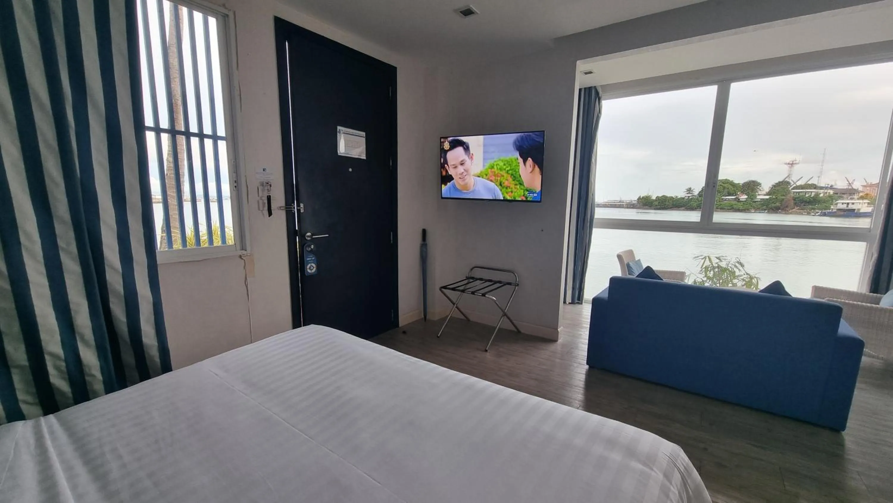 Junior Suite with Ocean View in Phuket Boat Quay Hotel Panwa Beach