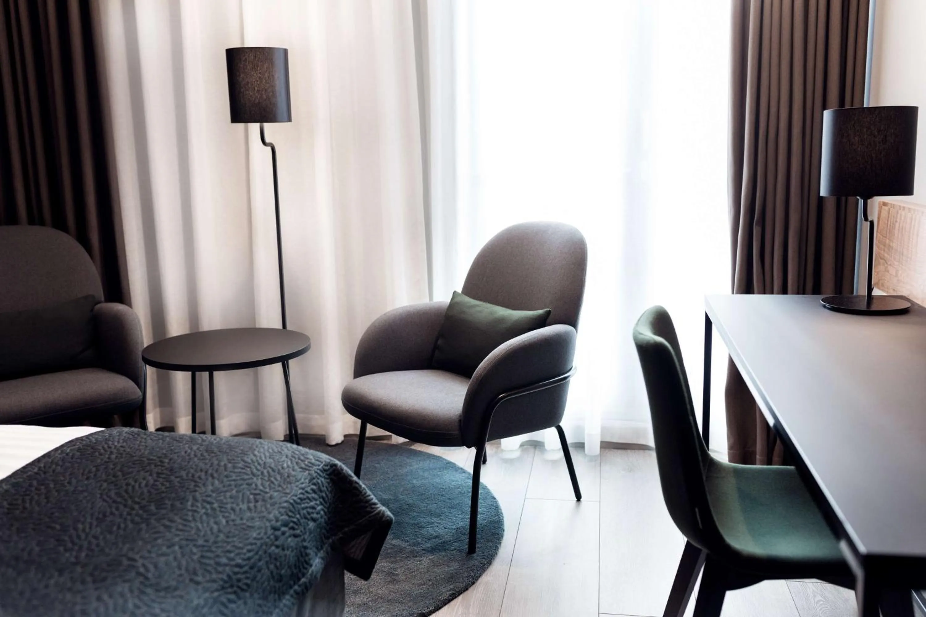 Superior King Room in Scandic Simonkenttä