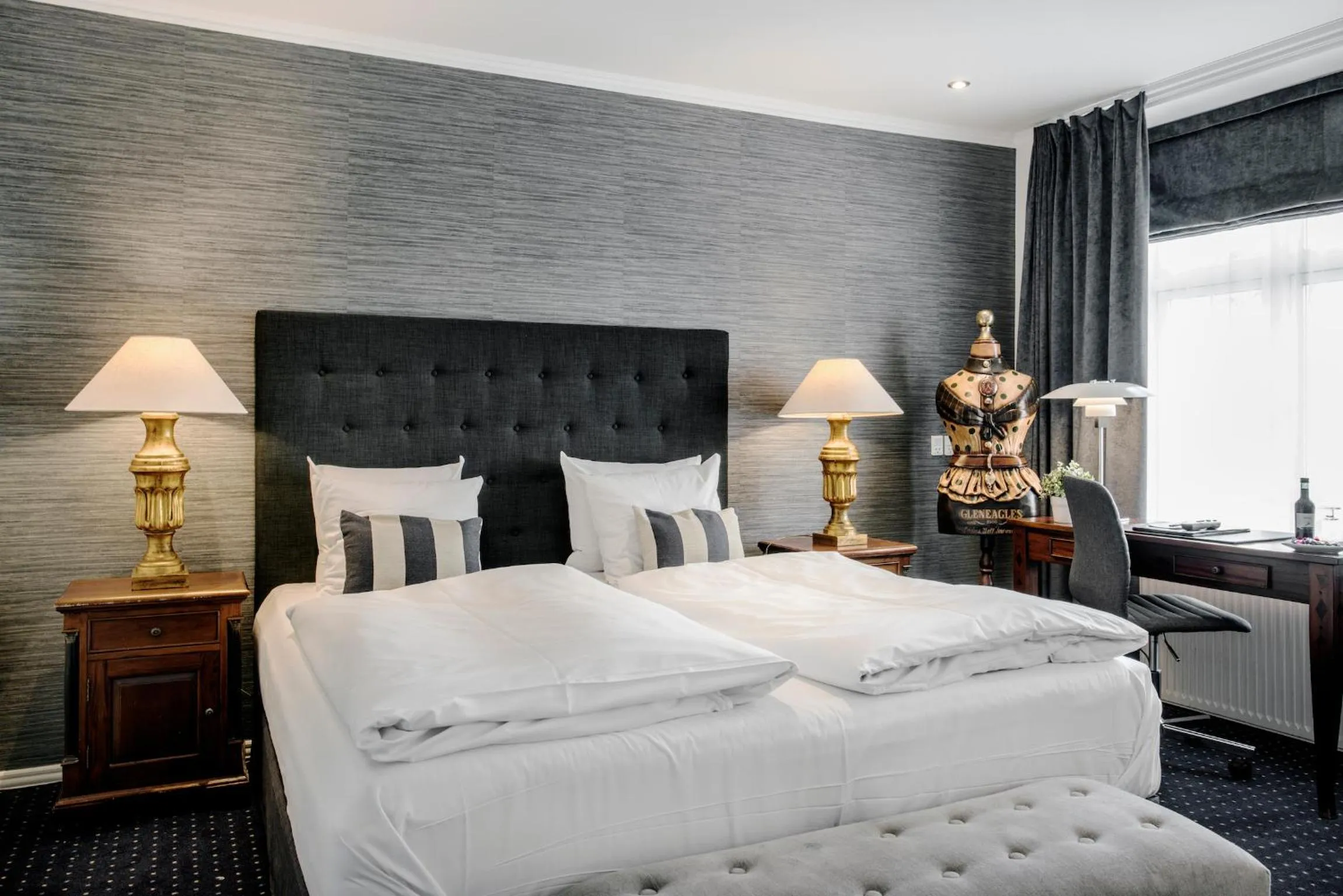 Junior Suite with Spa Bath in Hotel Tiffany