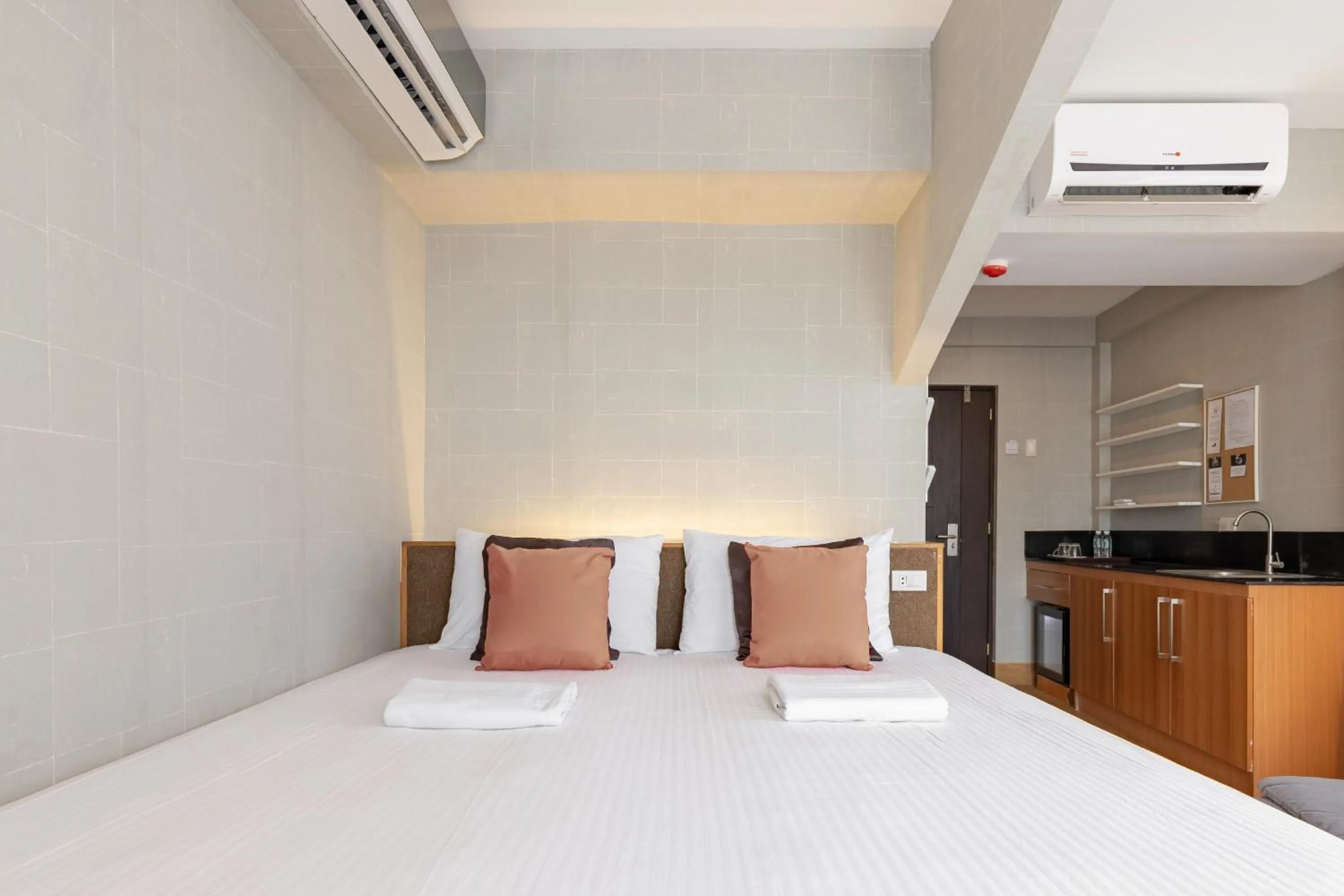 Suite in Selah Pods Hotel Manila