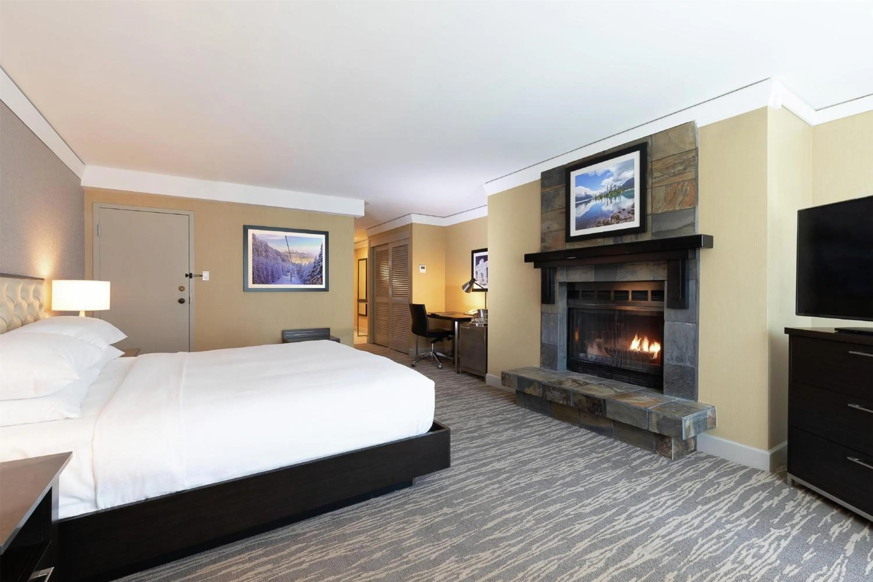 King Suite with Spa Bath in Hilton Whistler Resort & Spa