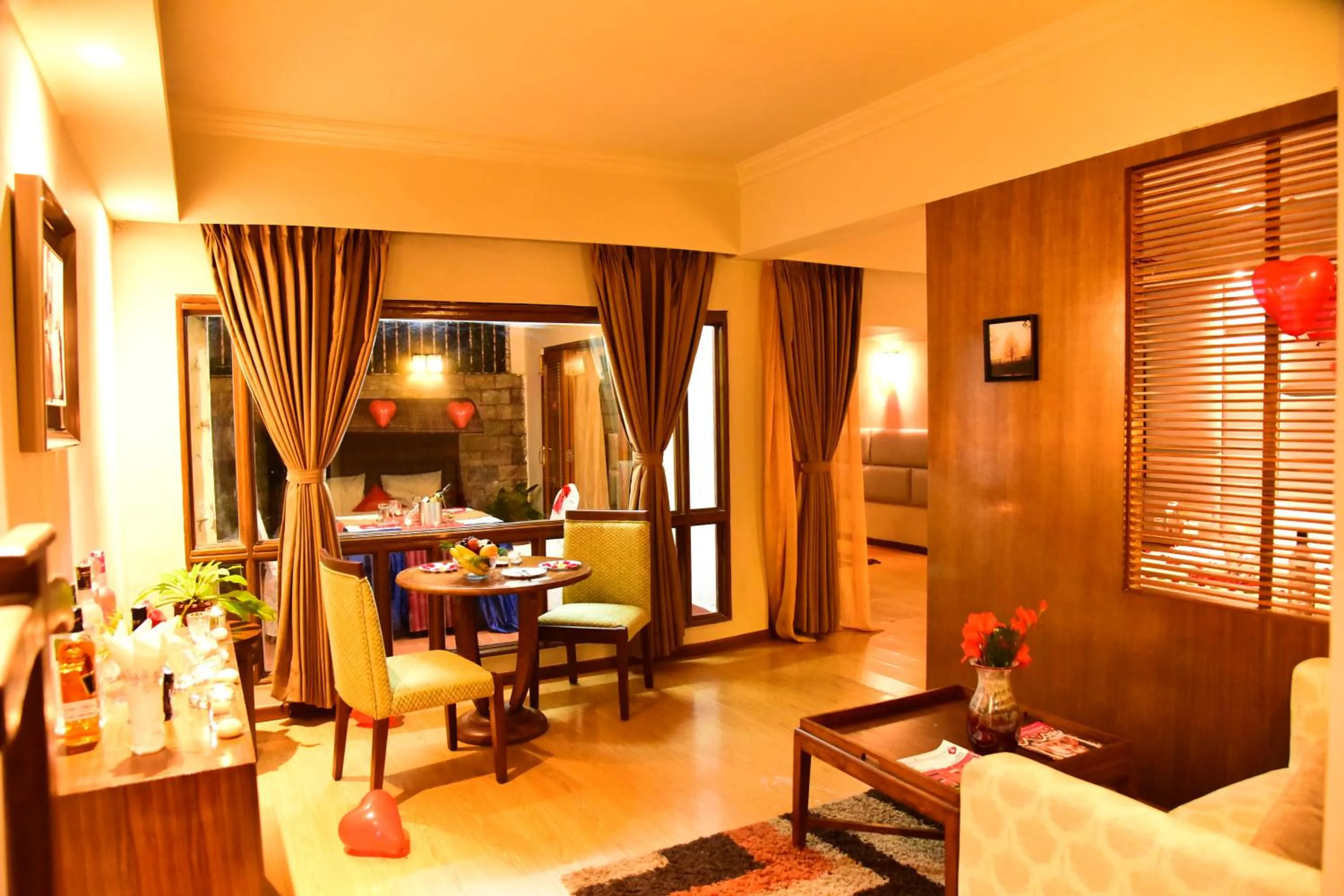 Suite with Terrace in Sinclairs Retreat Ooty