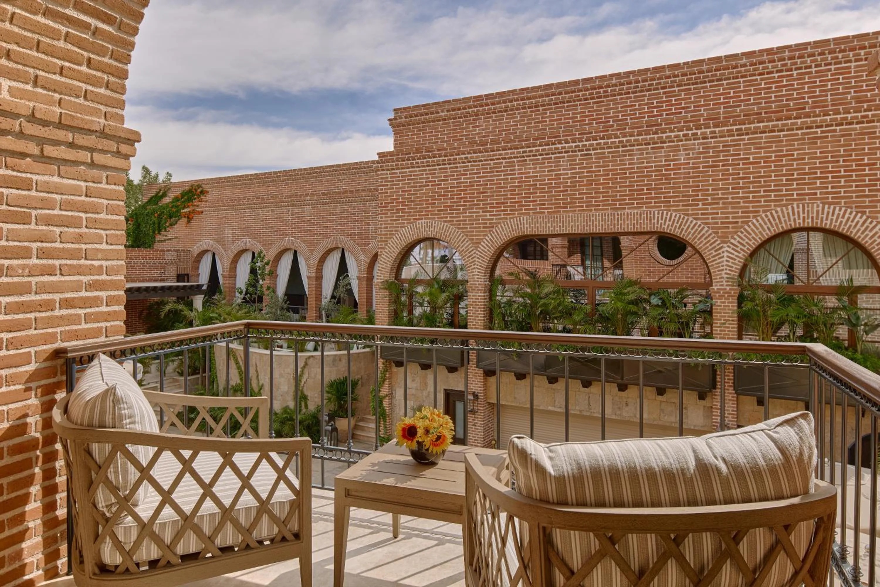 Todos Santos Boutique Hotel