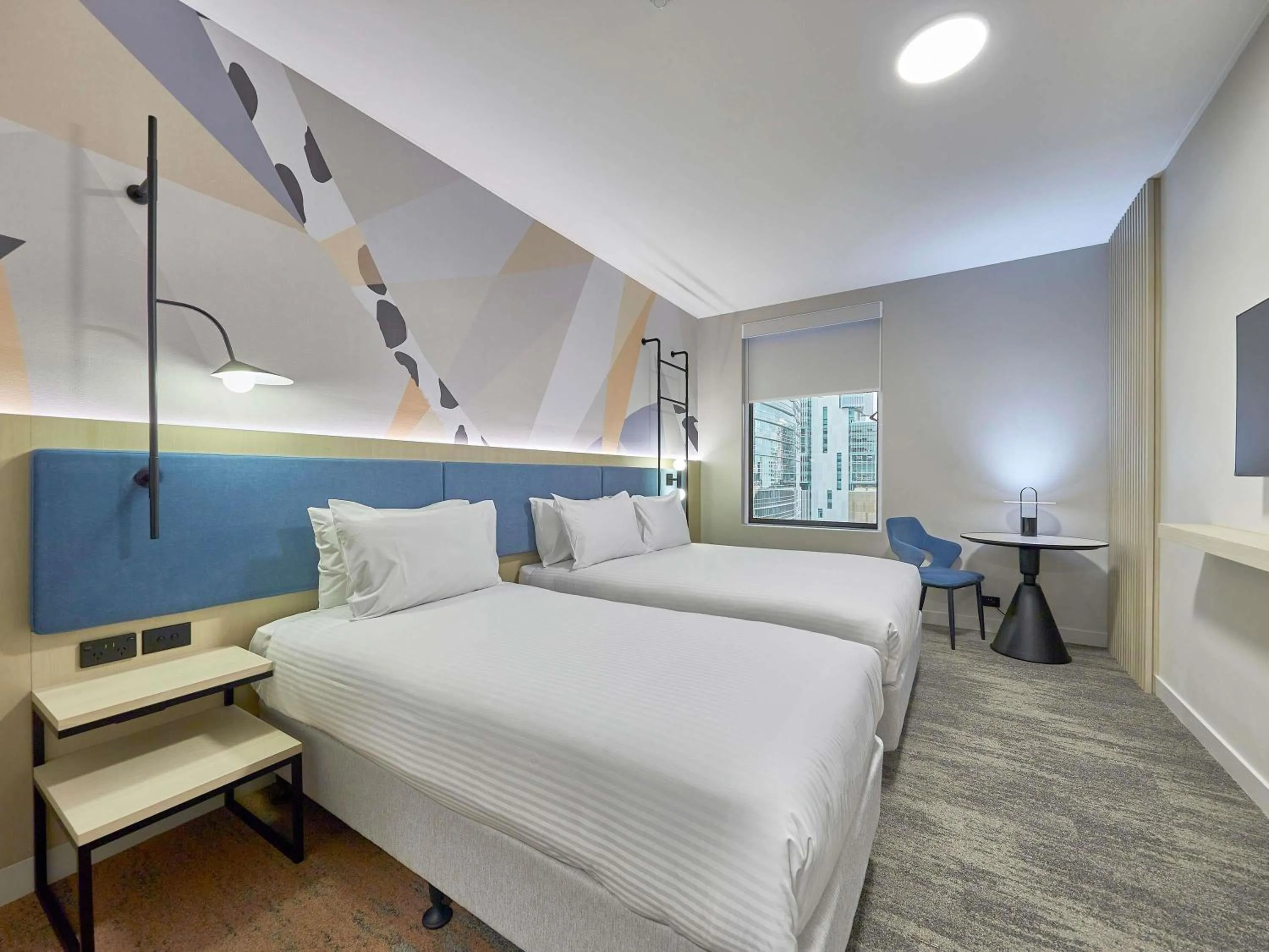 Standard Triple Room in ibis Perth