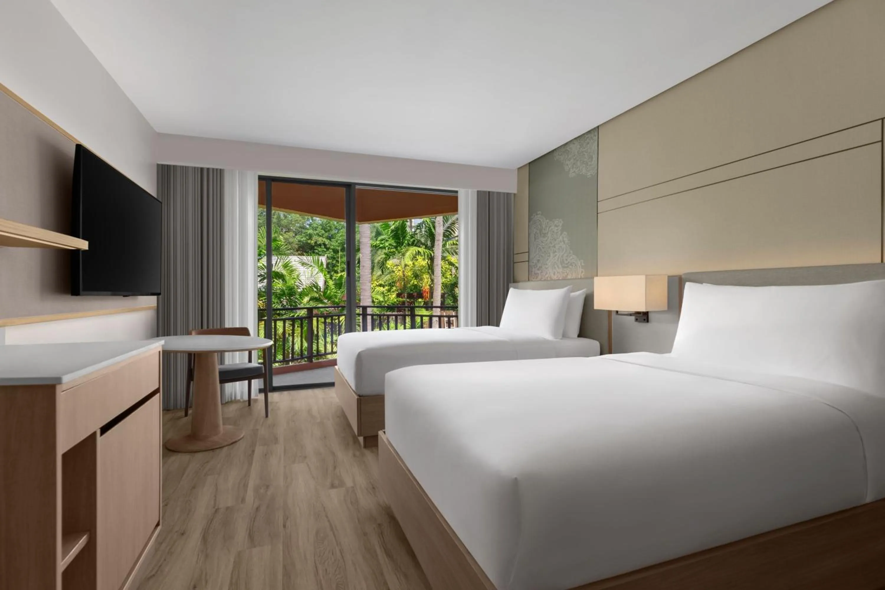Premier Guest Room 2 Double in Patong Merlin Hotel - SHA Plus