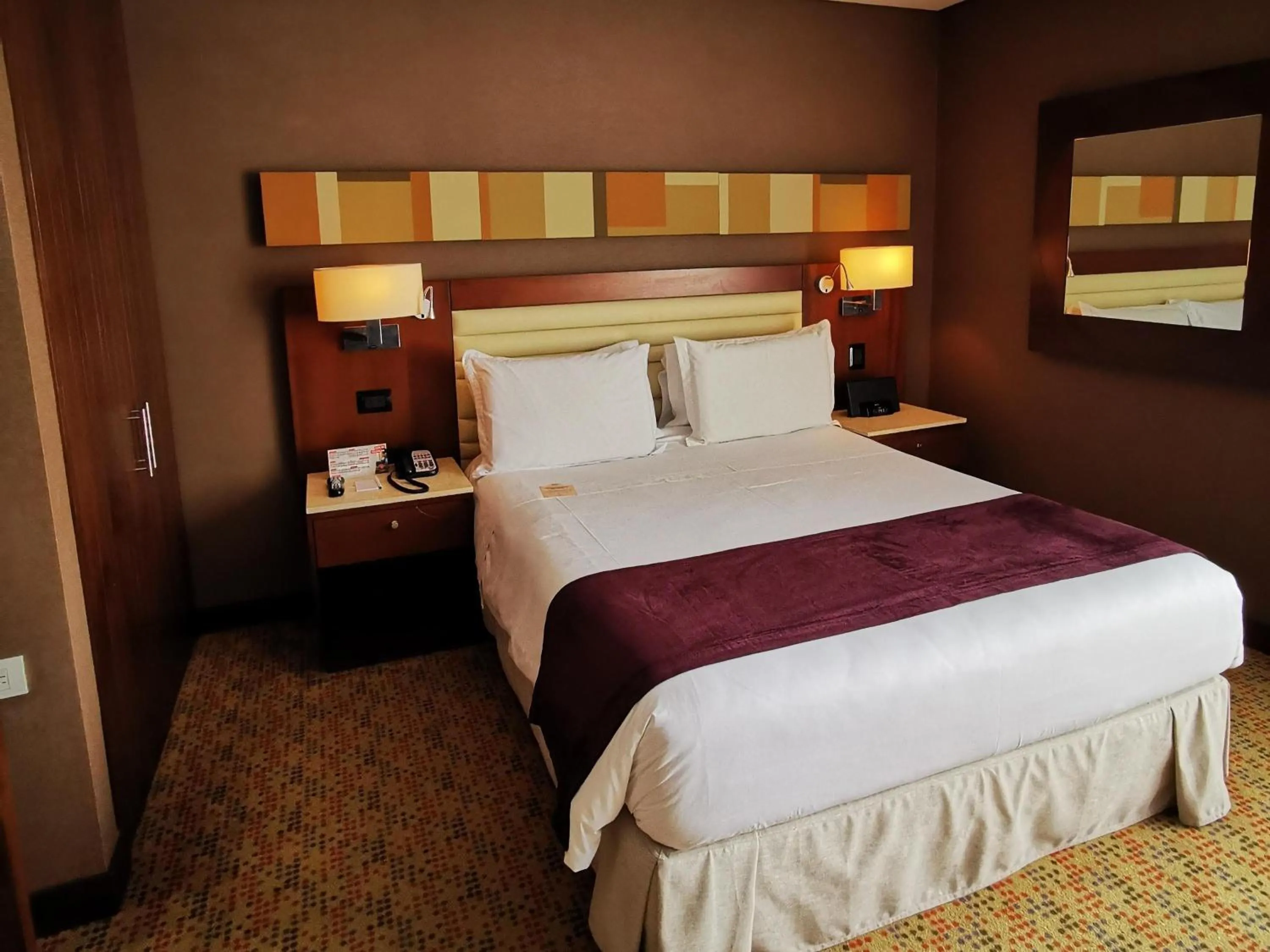 Standard Queen Room in Mercure Bogota Calle 100