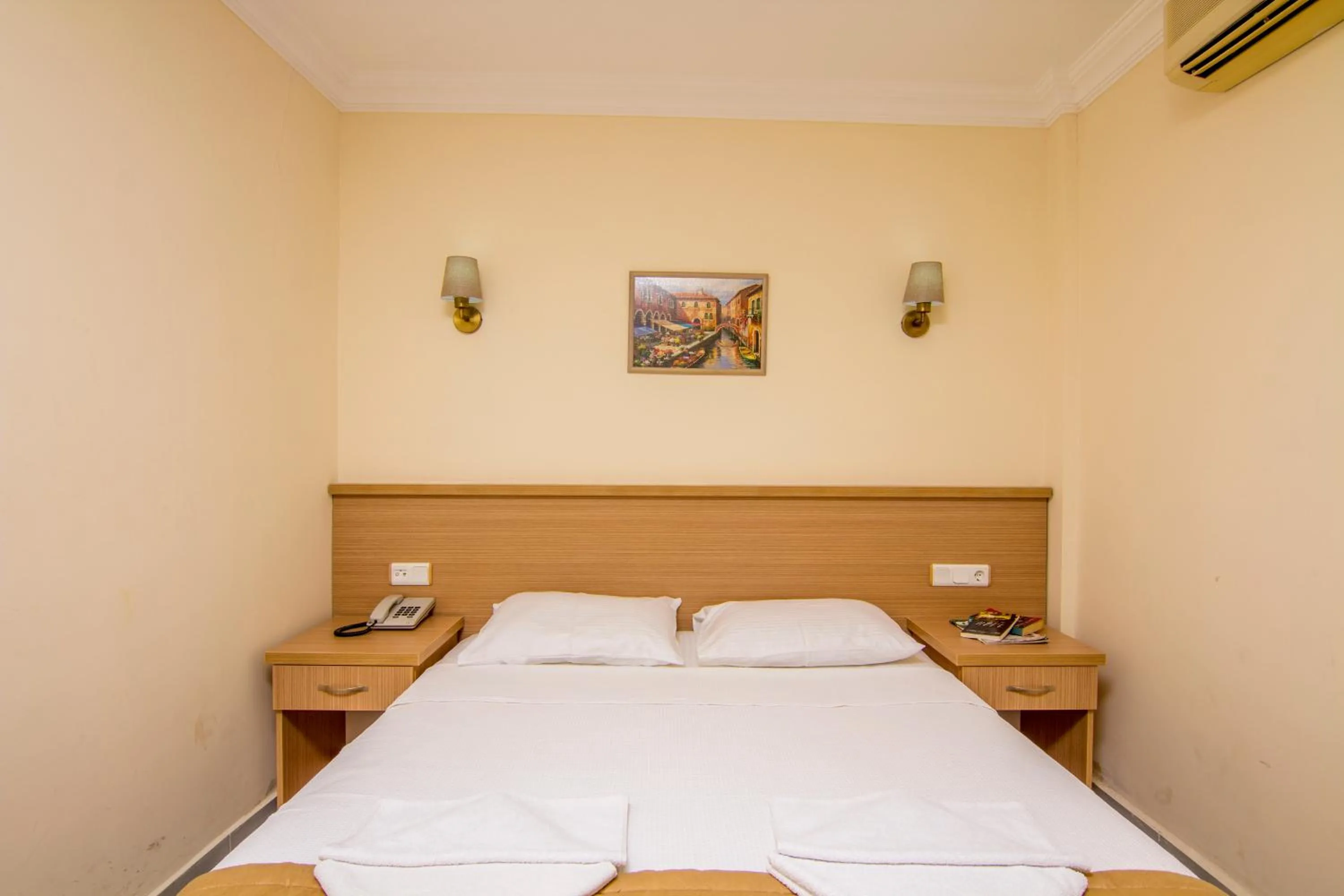 Standard Double or Twin Room in Hotel Karbel Sun