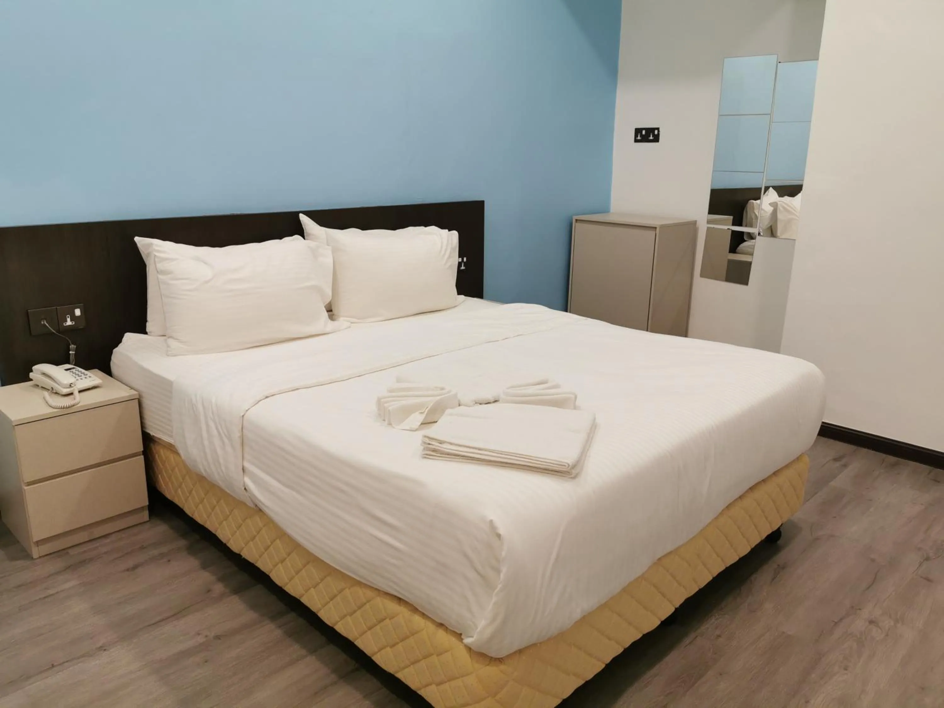 Budget Double Room in TT Dorf Hotel Matang