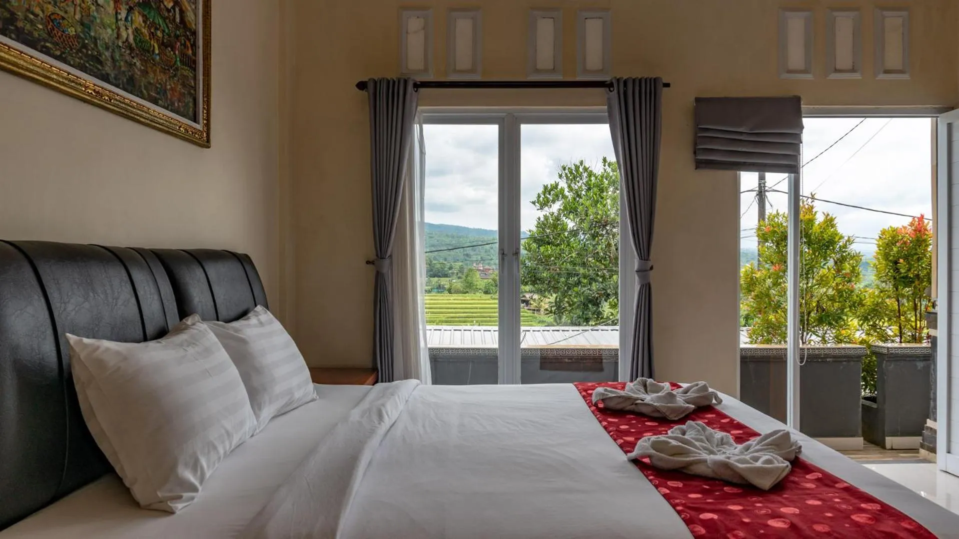 Deluxe Room in Adhi Jaya Suite