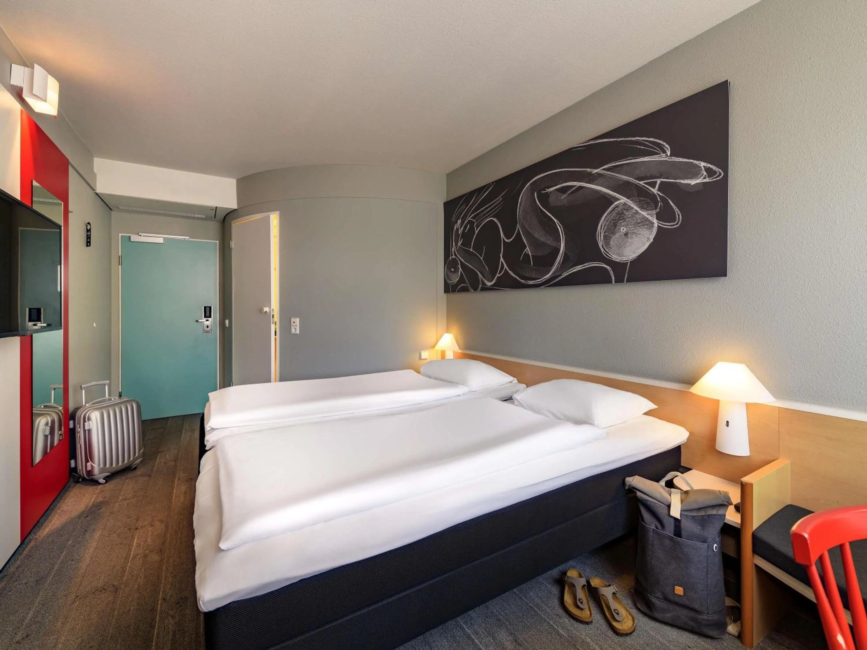 Twin Room in ibis Hamburg Alsterring