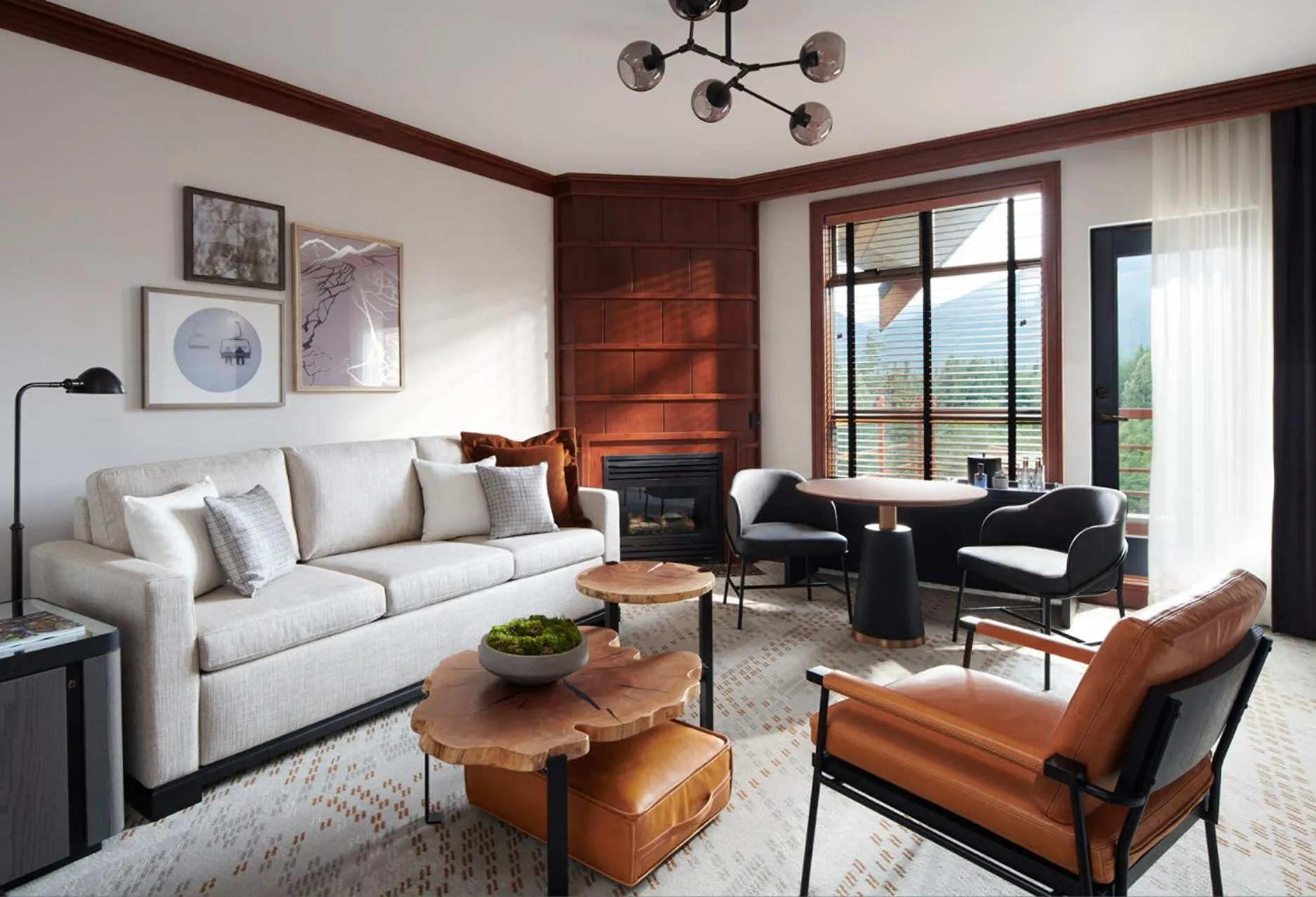  Two-Bedroom Executive Suite 2 King in Four Seasons Resort Whistler