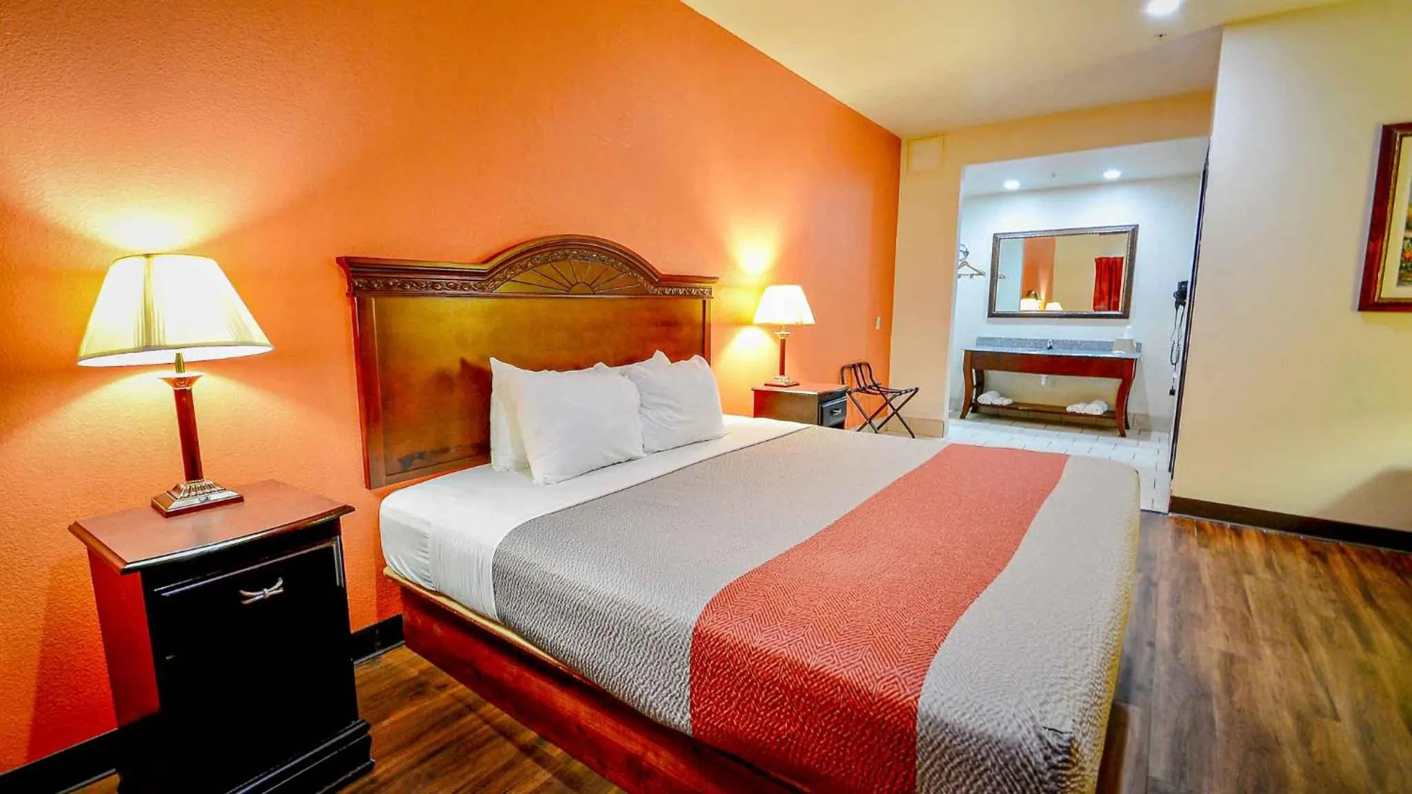 King Room - Disability Access - Non-Smoking in Motel 6-Atoka, OK