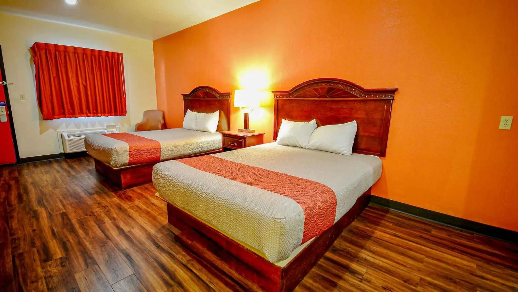 Deluxe Queen Room with Two Queen Beds - Non-Smoking in Motel 6-Atoka, OK