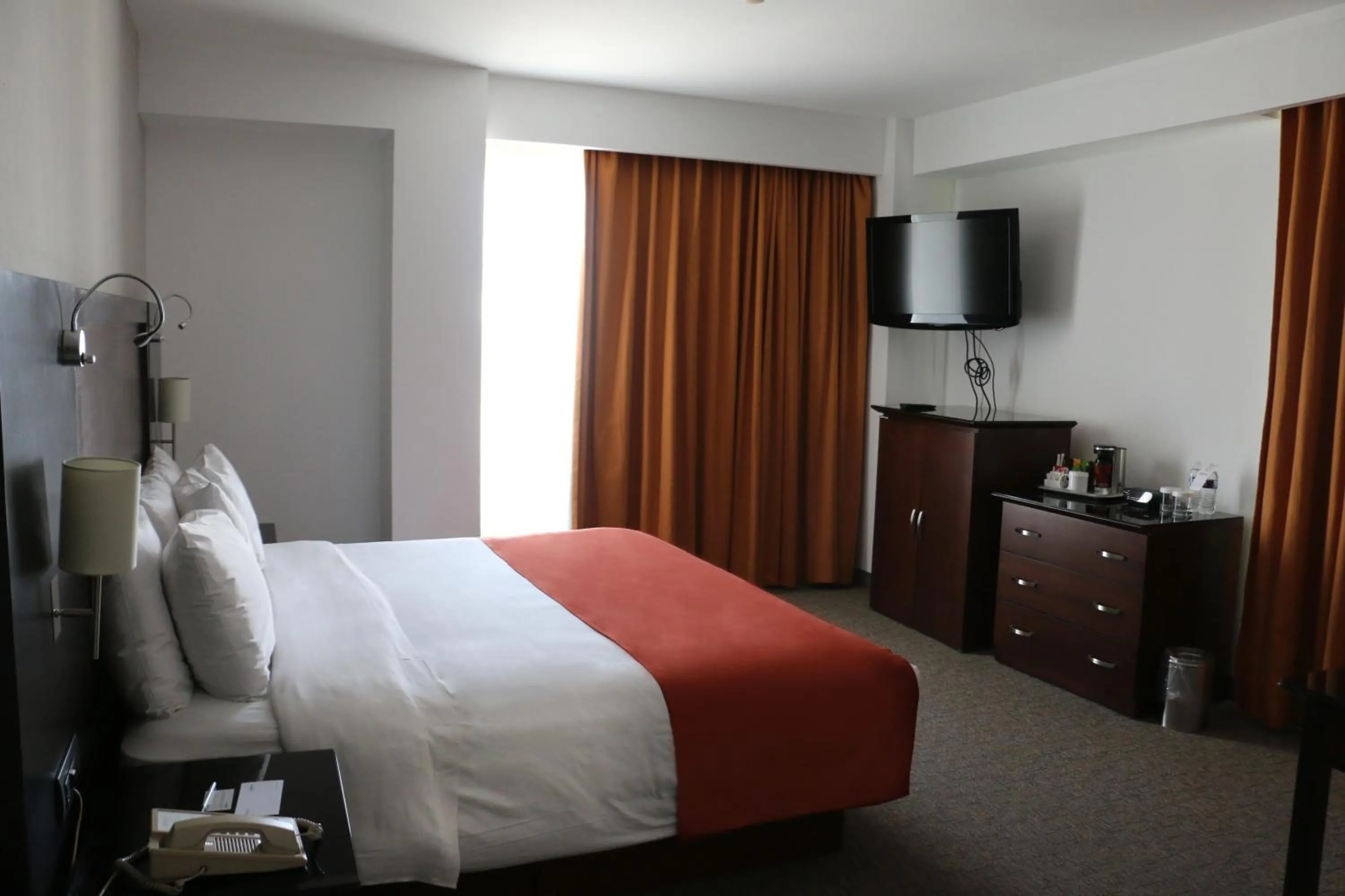 King Room in Radisson Poliforum Plaza Hotel Leon