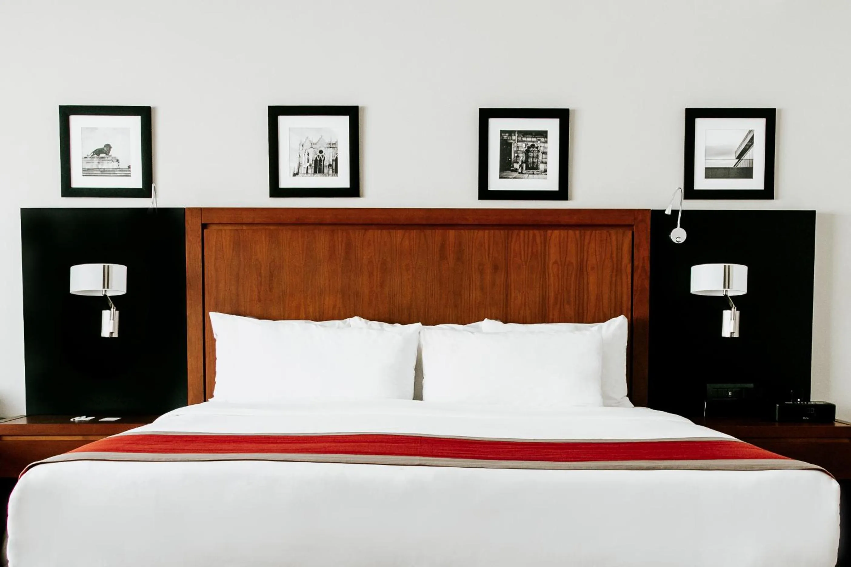 King Studio Suite in Radisson Poliforum Plaza Hotel Leon