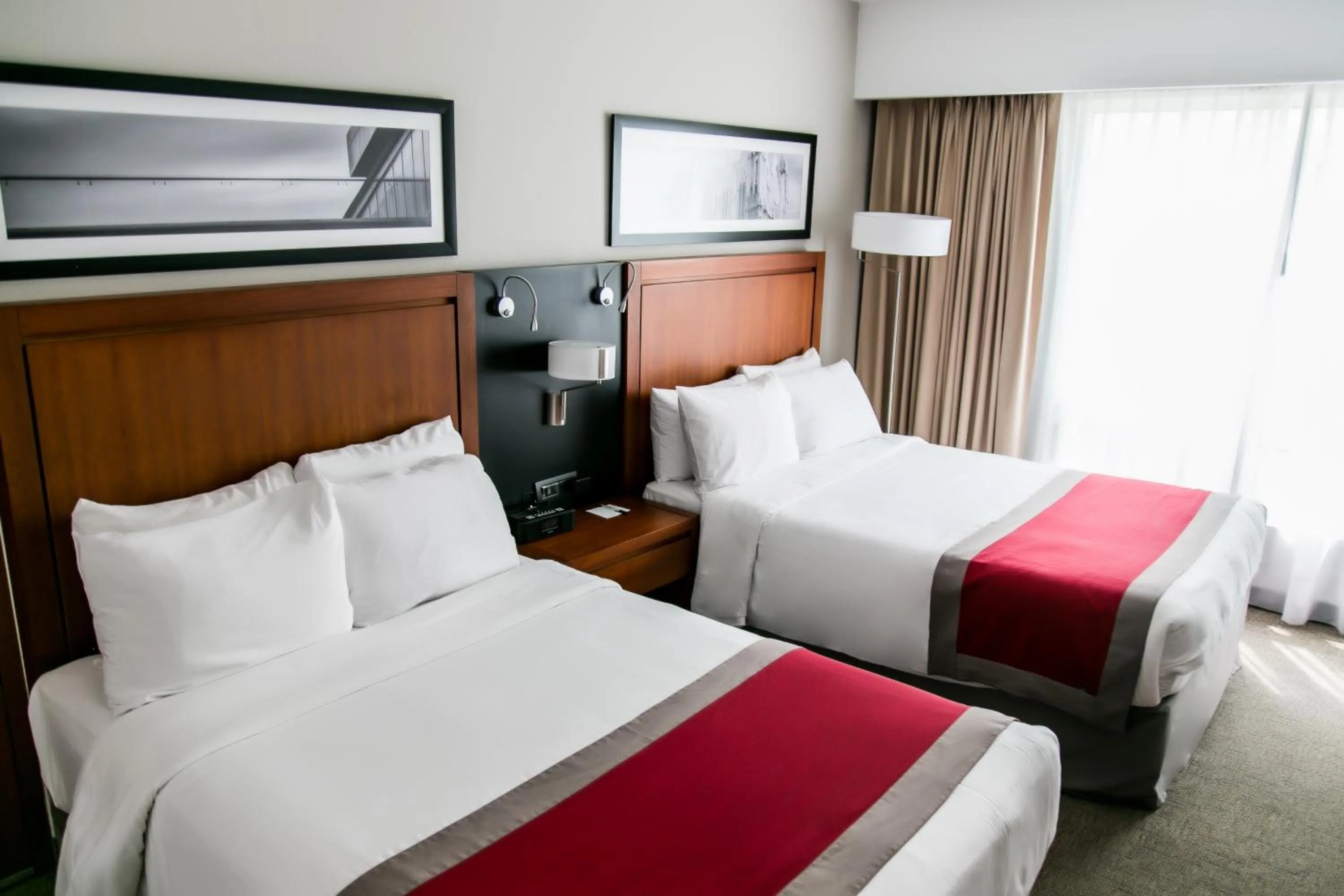 Quadruple Room with Pool View - Non Smoking in Radisson Poliforum Plaza Hotel Leon