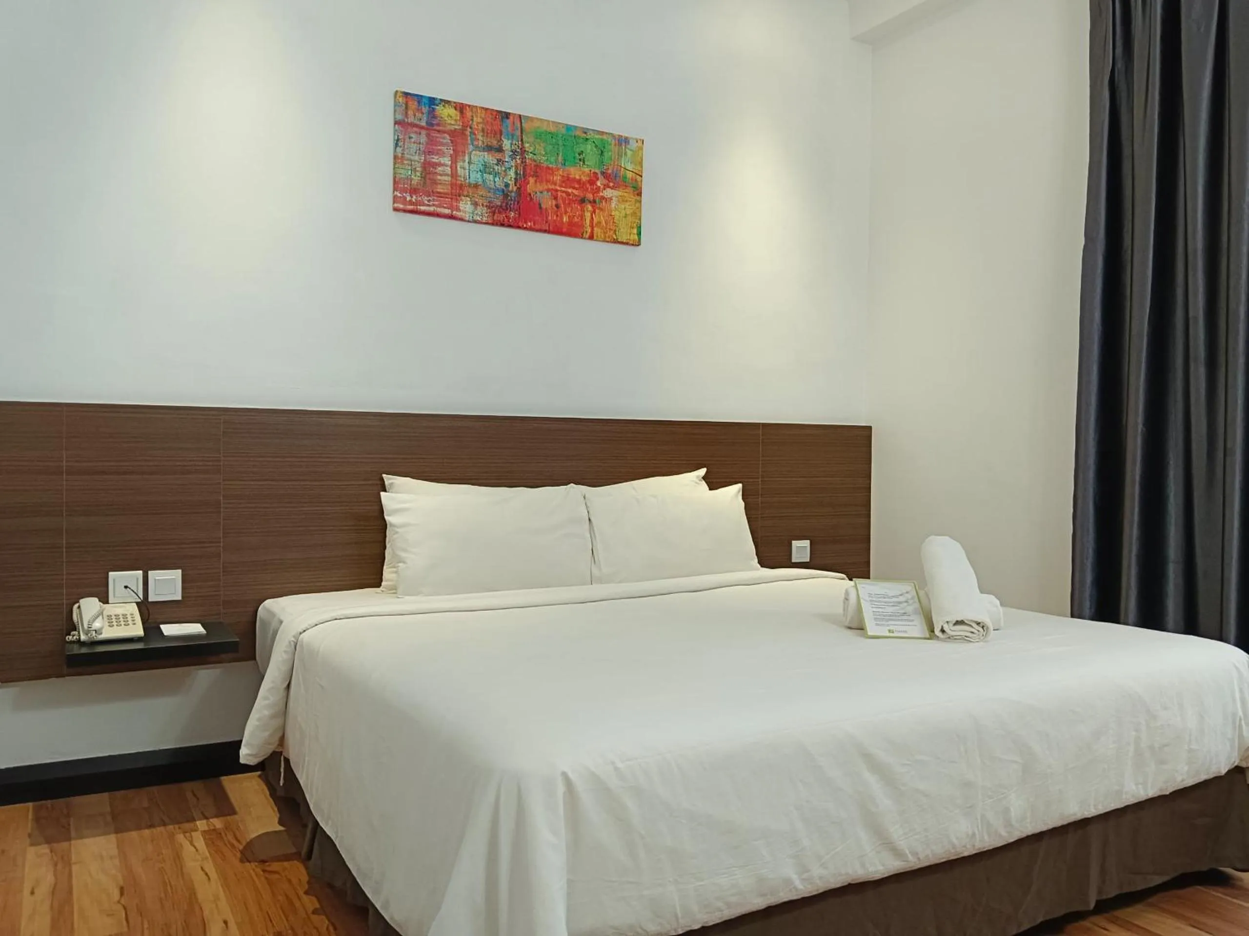 Premier Double or Twin Room in Fuller Hotel