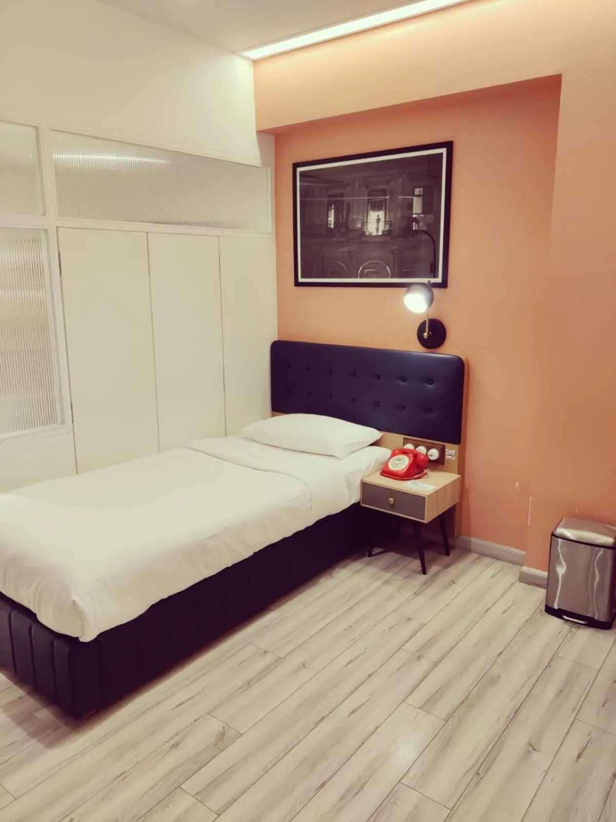 Deluxe Single Room - single occupancy in T24 Retro