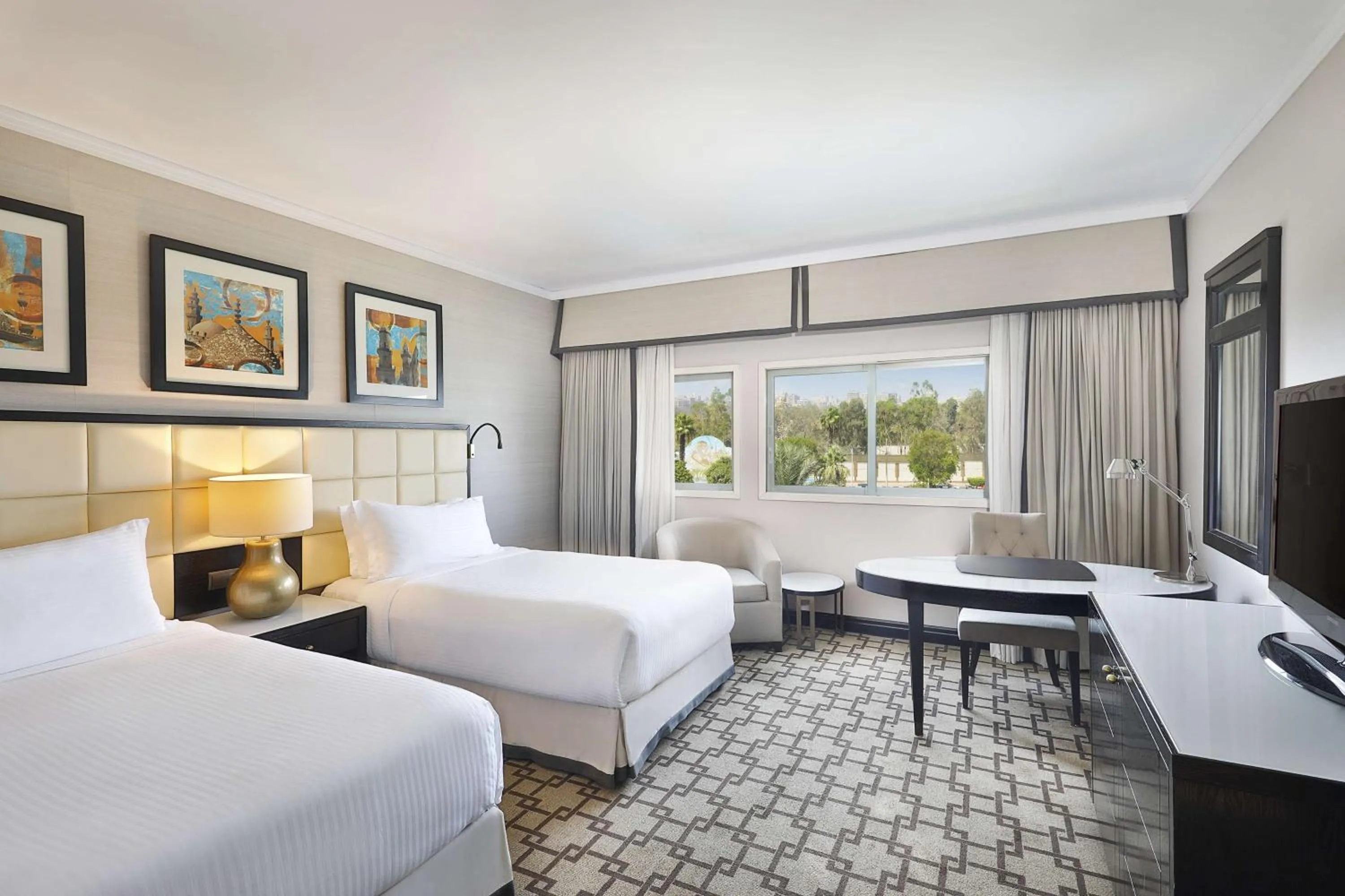 Executive Twin Room in Hilton Cairo Heliopolis Hotel