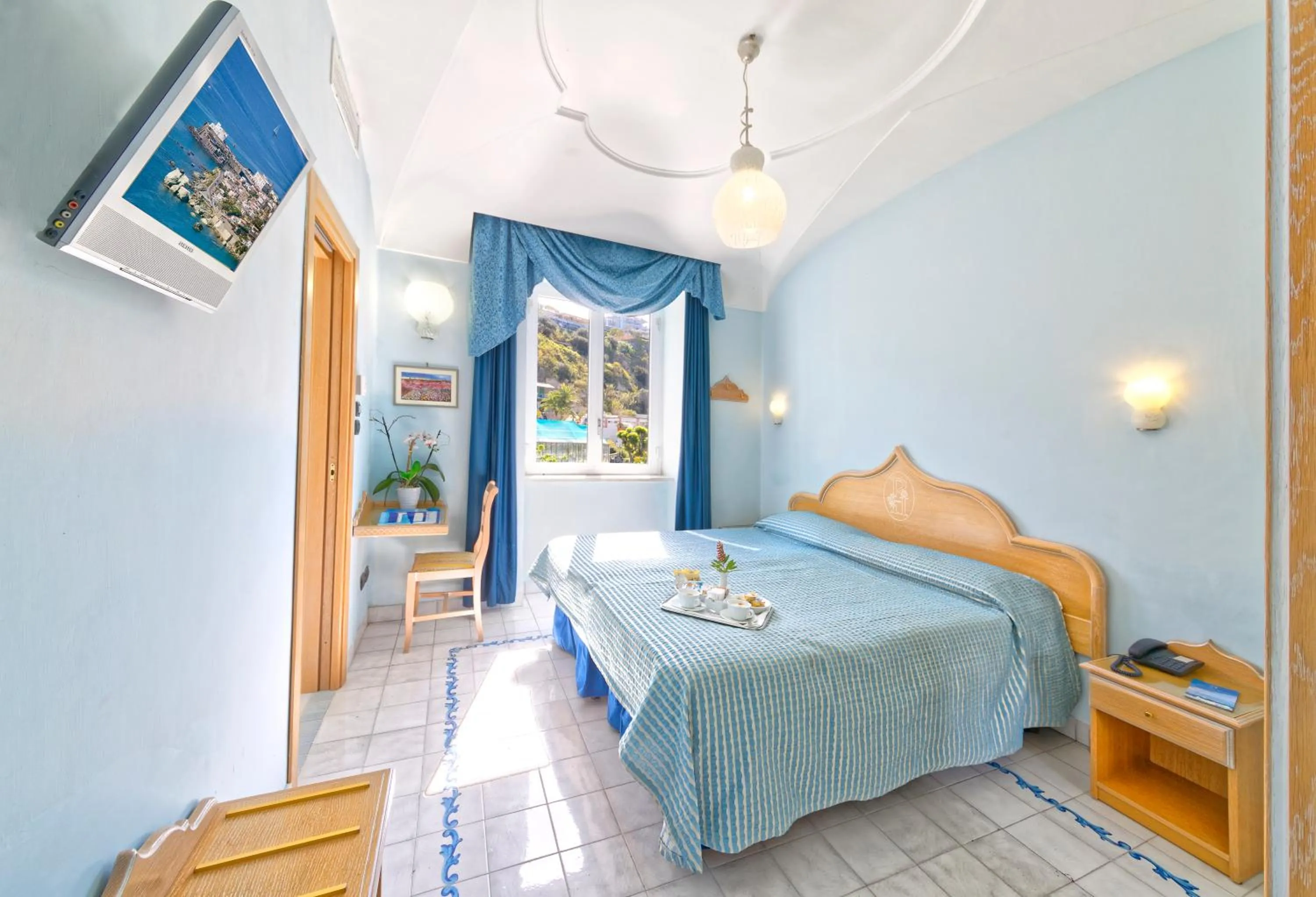 Double Room in Hotel Punta Imperatore