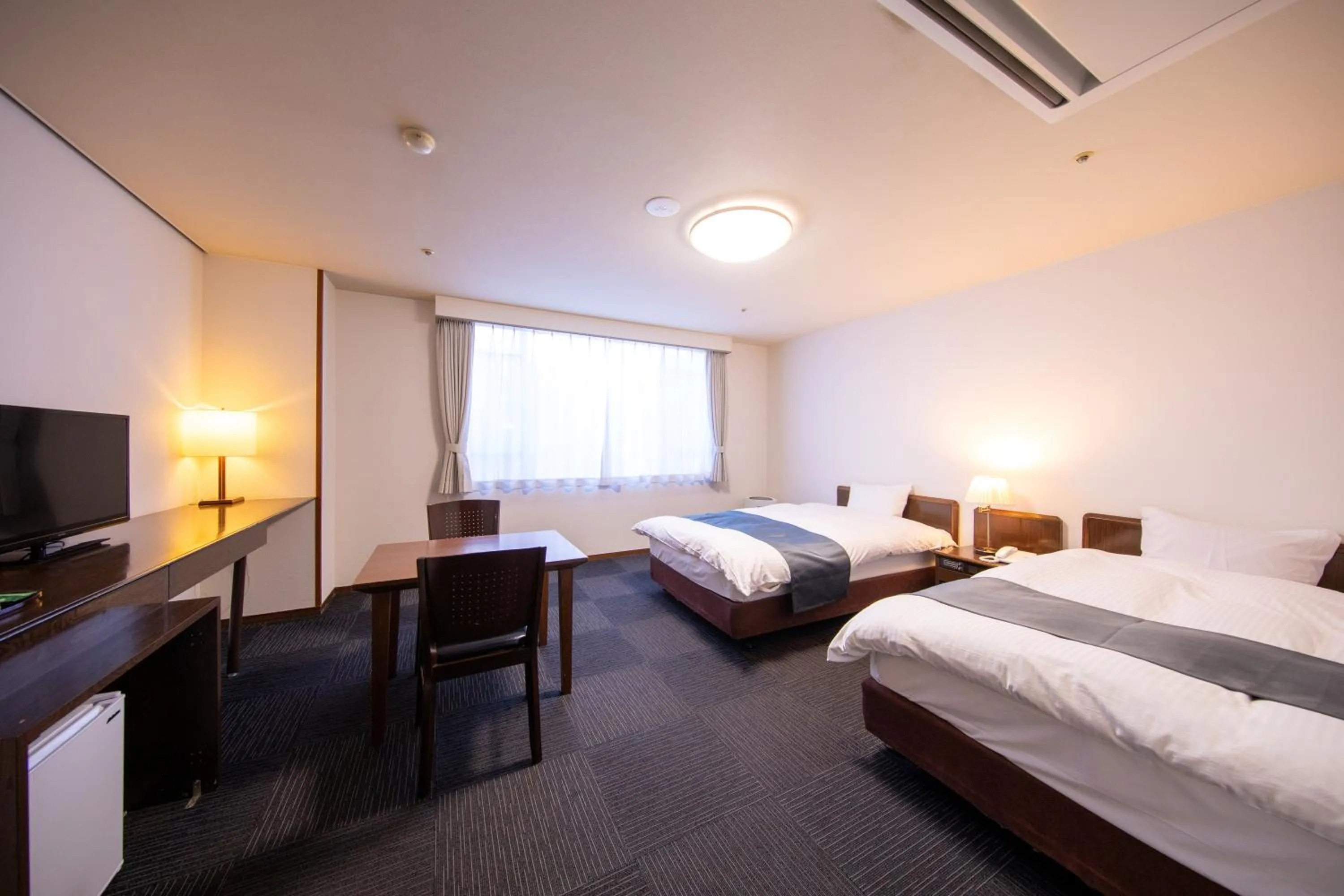 Twin Room in Yufuin Hotel Shuhokan