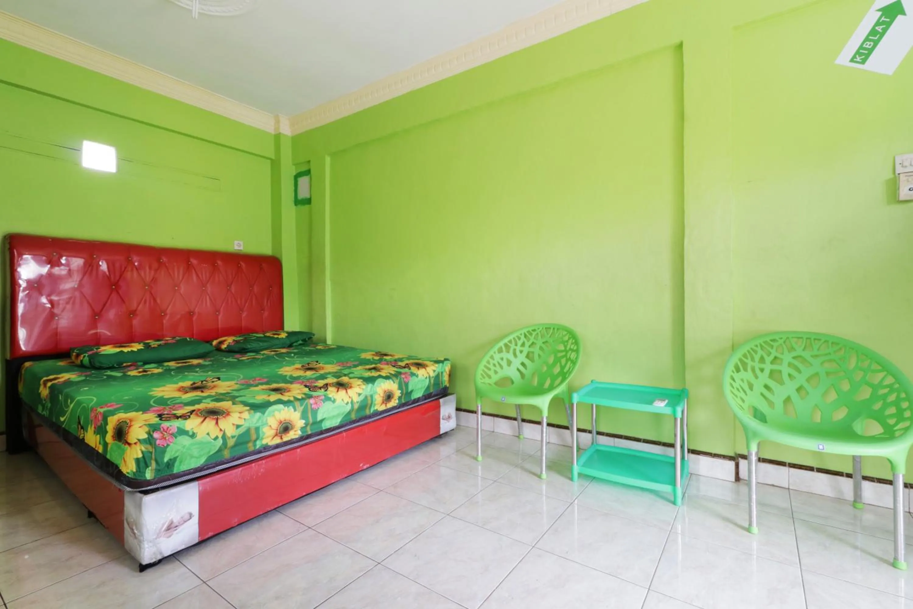 Family Room in Waroeng Transit & Depary Homestay