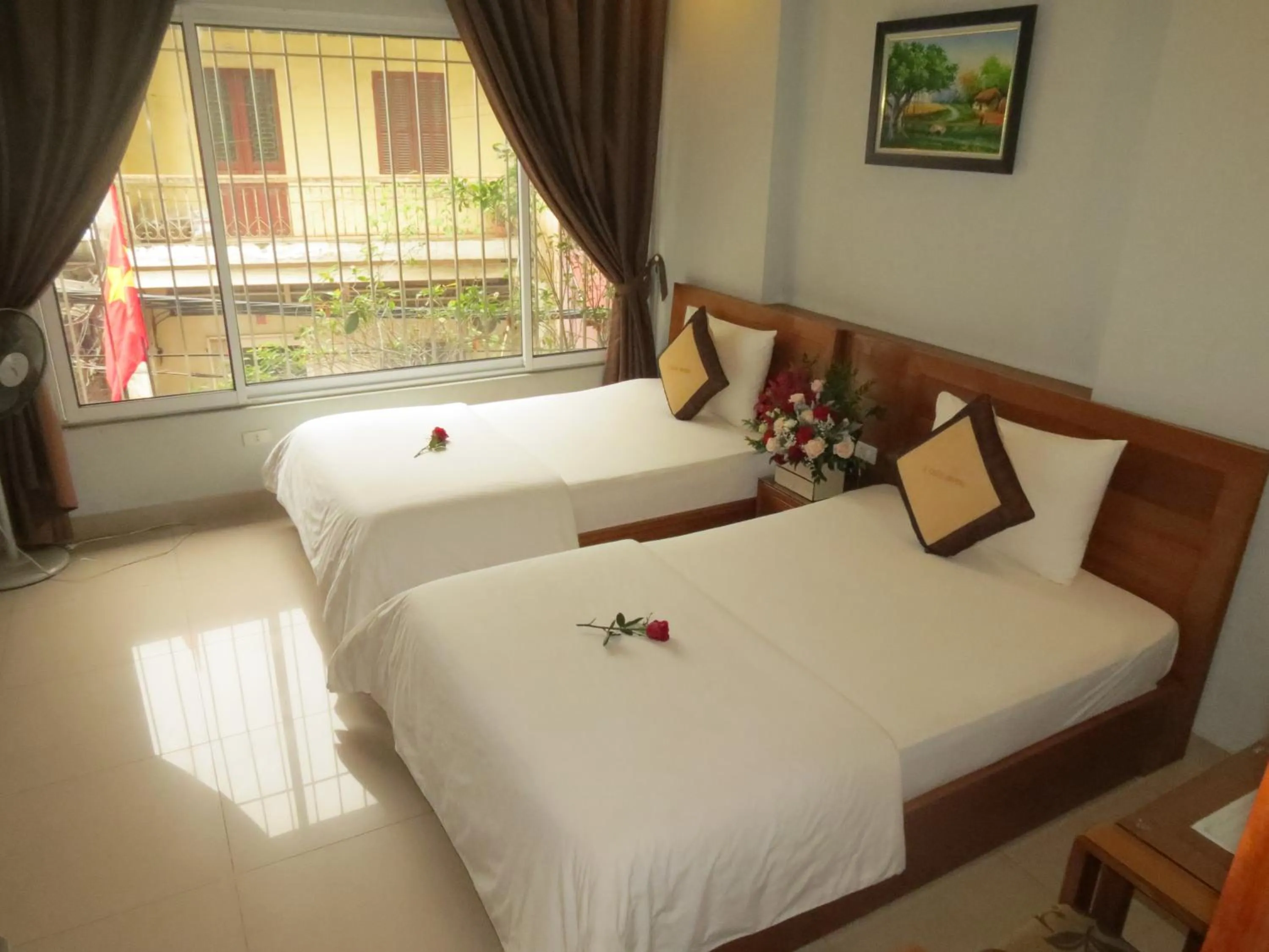 Double or Twin Room with Balcony in Green Hotel