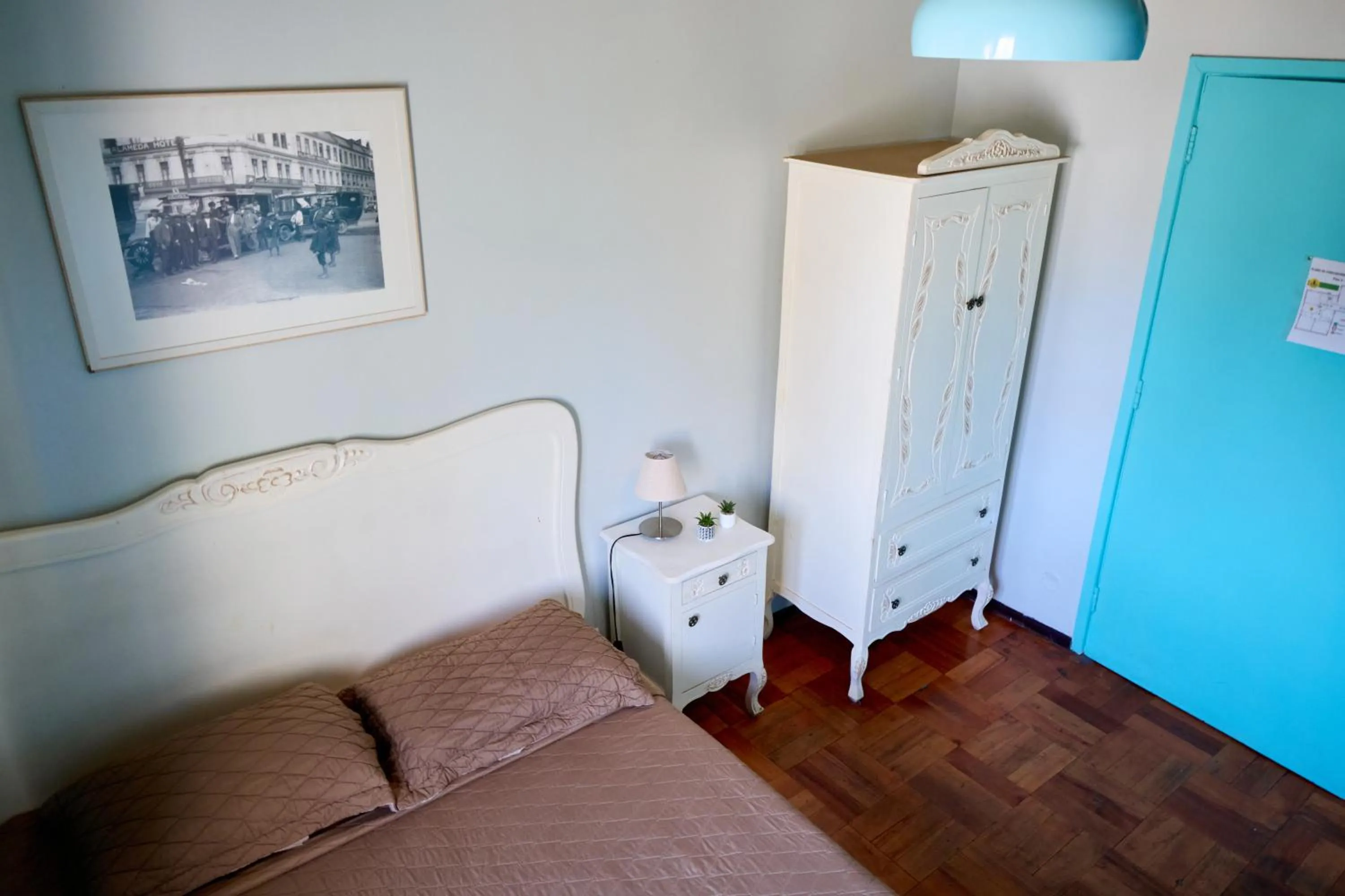 Double Room with Shared Bathroom in Hostal Providencia