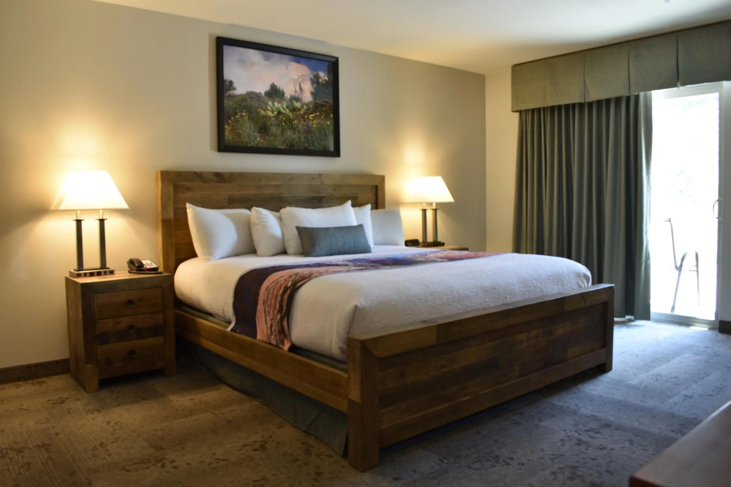 King Room in Bumbleberry Inn