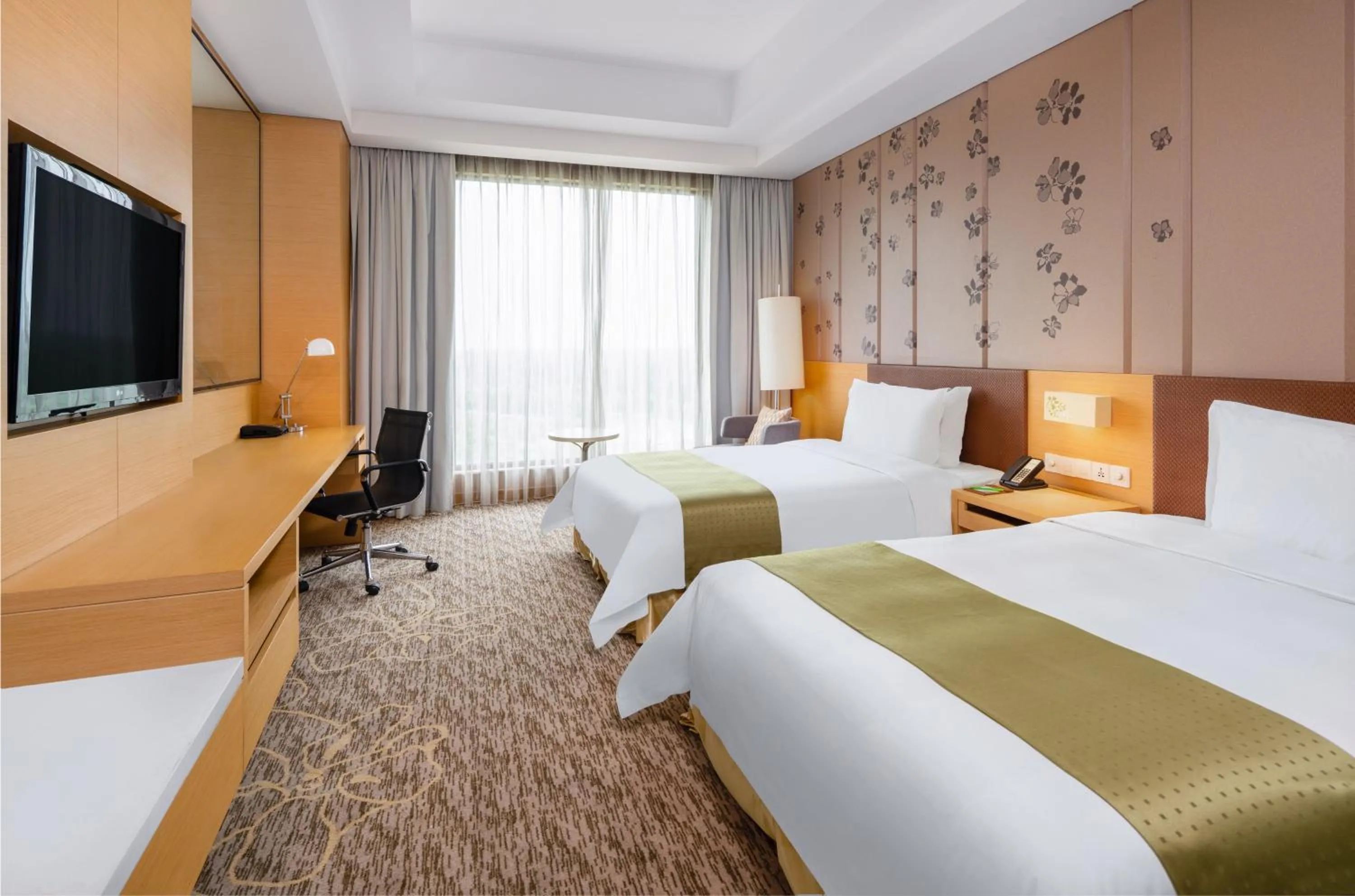 Standard Twin Room with Garden View in Holiday Inn Nanyang by IHG