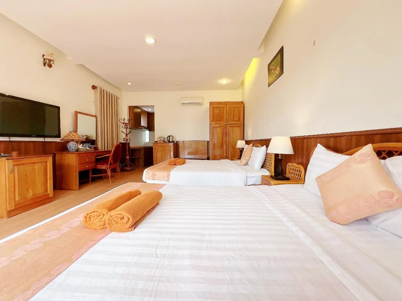 Superior Queen Room with Two Queen Beds - Free Mini-bar in Room in Little Muine Cottages Resort