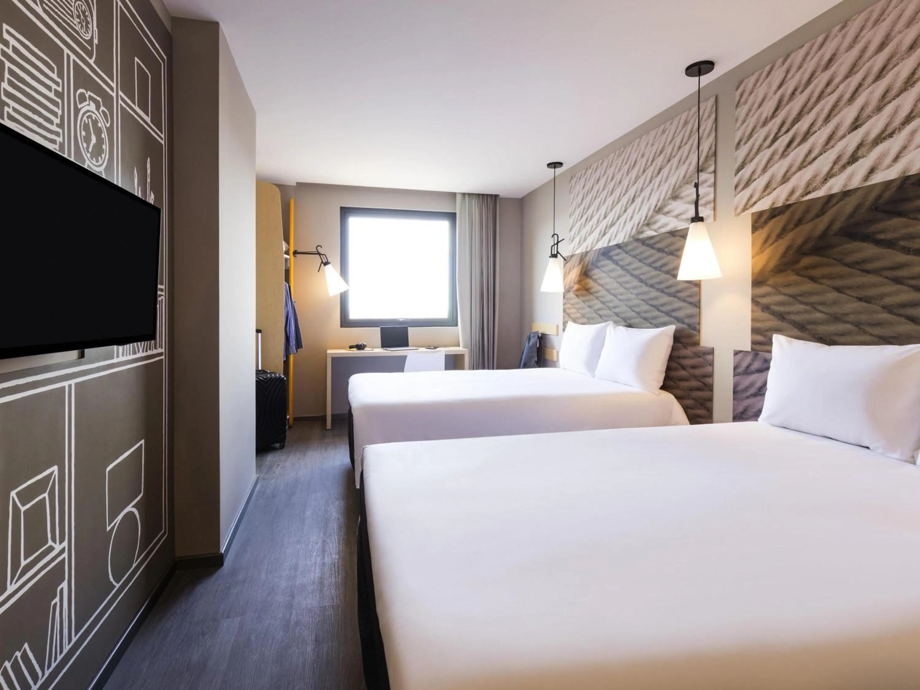 Standard Double Room in ibis Tijuana