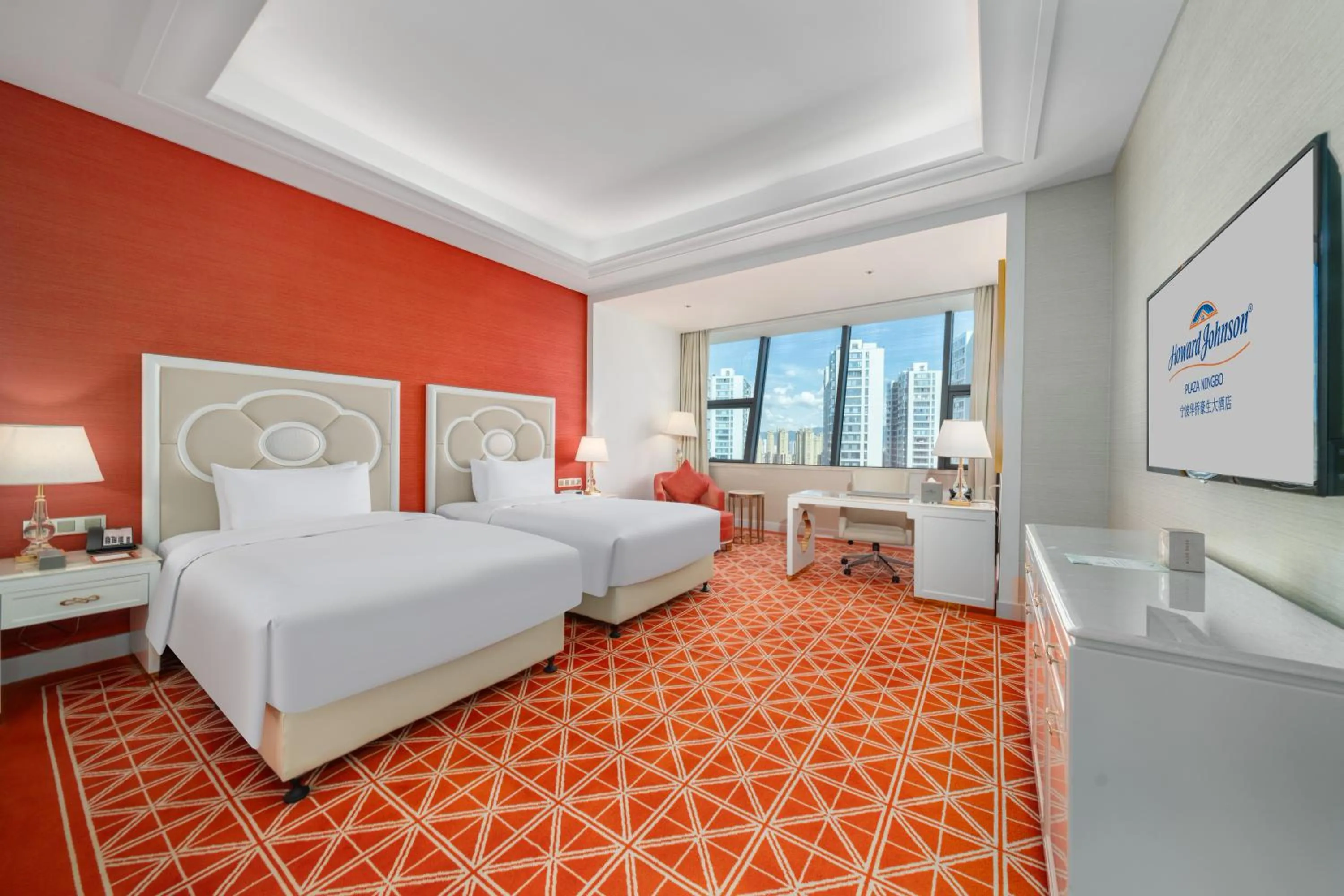 Modern Classic Twin Room - Non-Smoking in Howard Johnson Plaza Ningbo