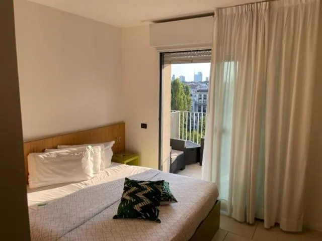 Single Comfort Room in Camplus Turro Casa per Ferie