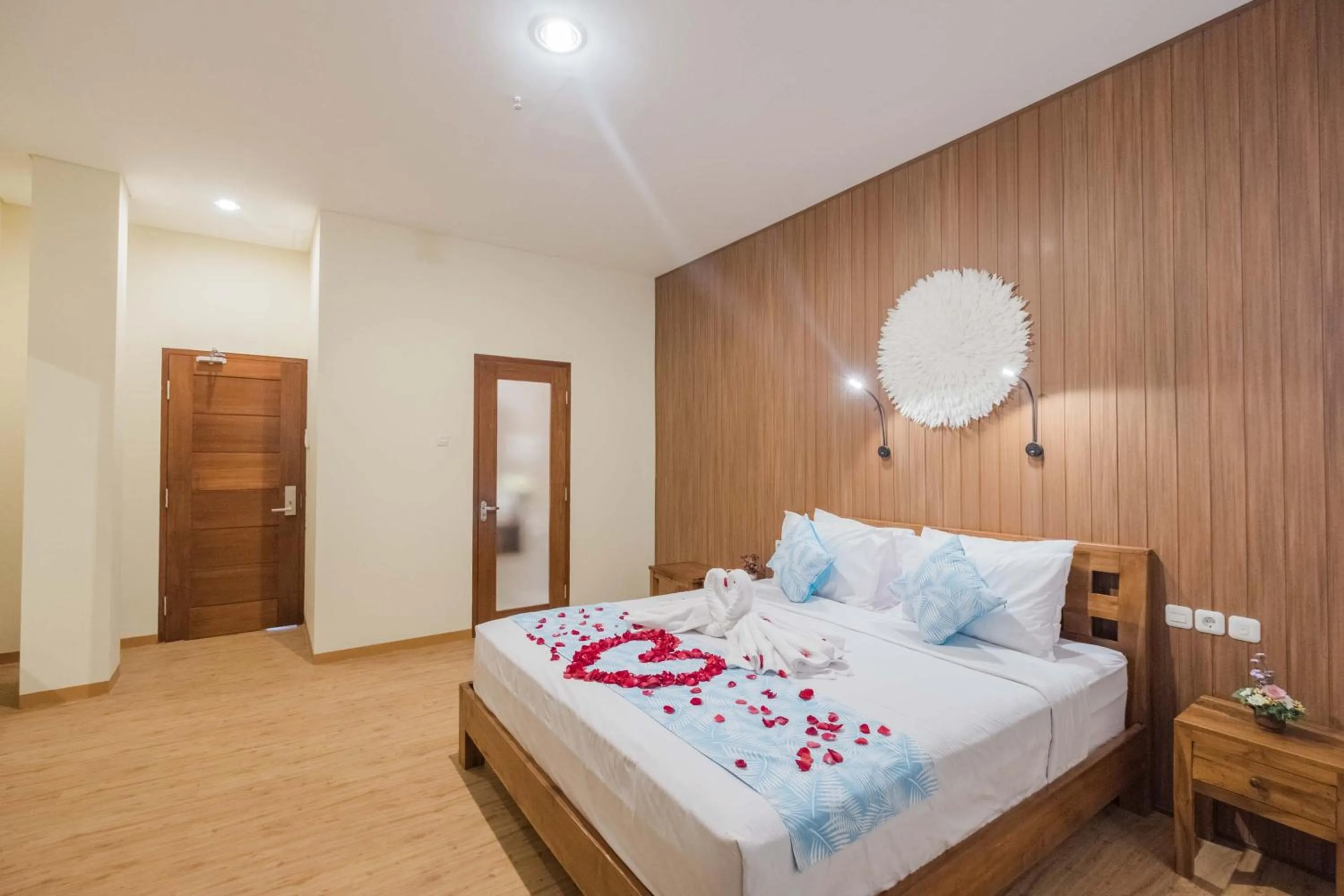 Superior Double Room in Caroline Guest House