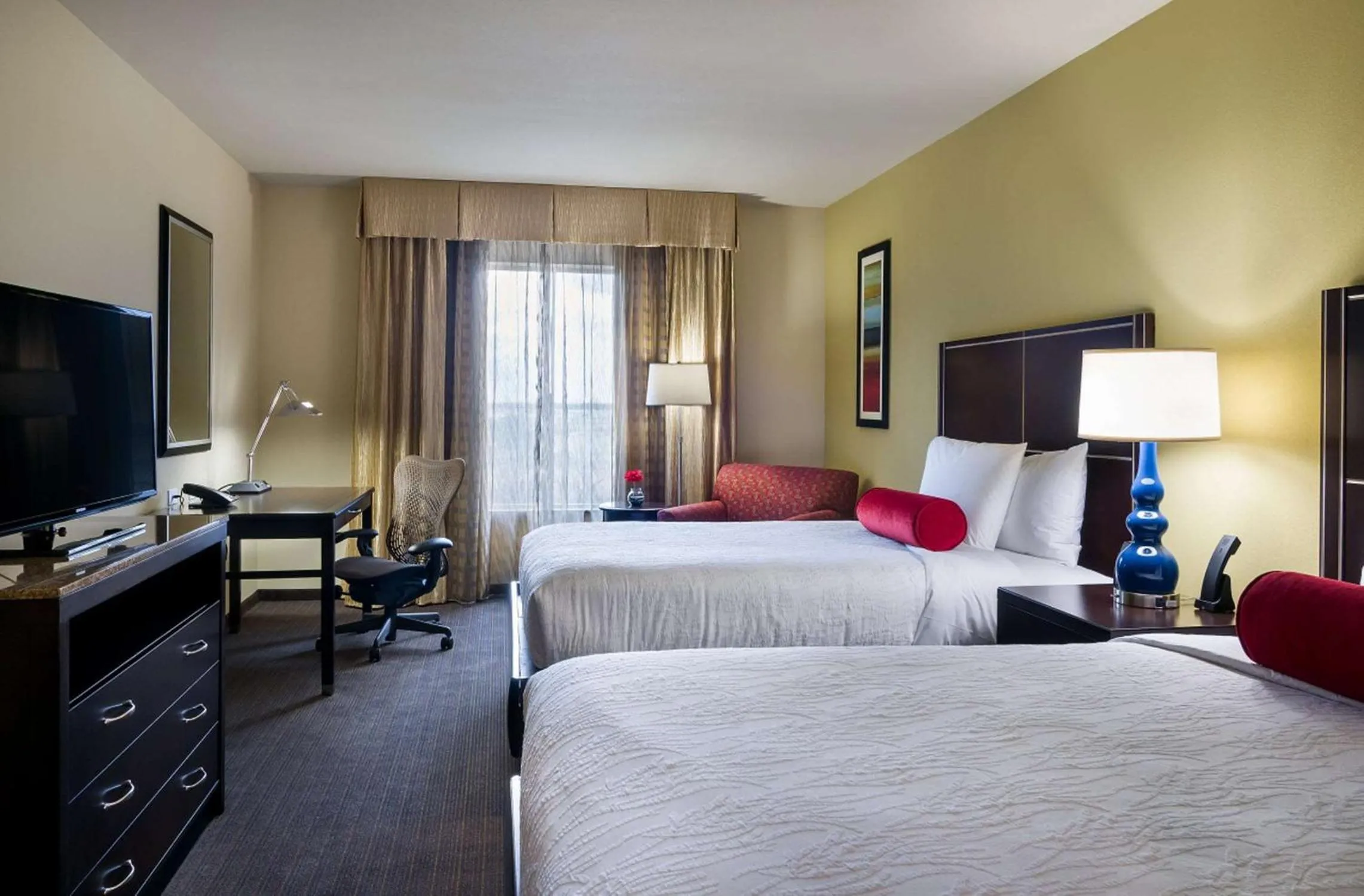 Queen Room with Two Queen Beds in Hilton Garden Inn Houston NW America Plaza