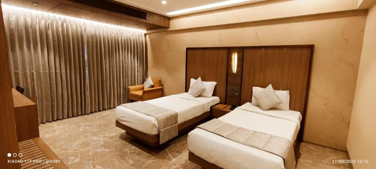 Deluxe Double Room in HOTEL ARCHANA RESIDENCY