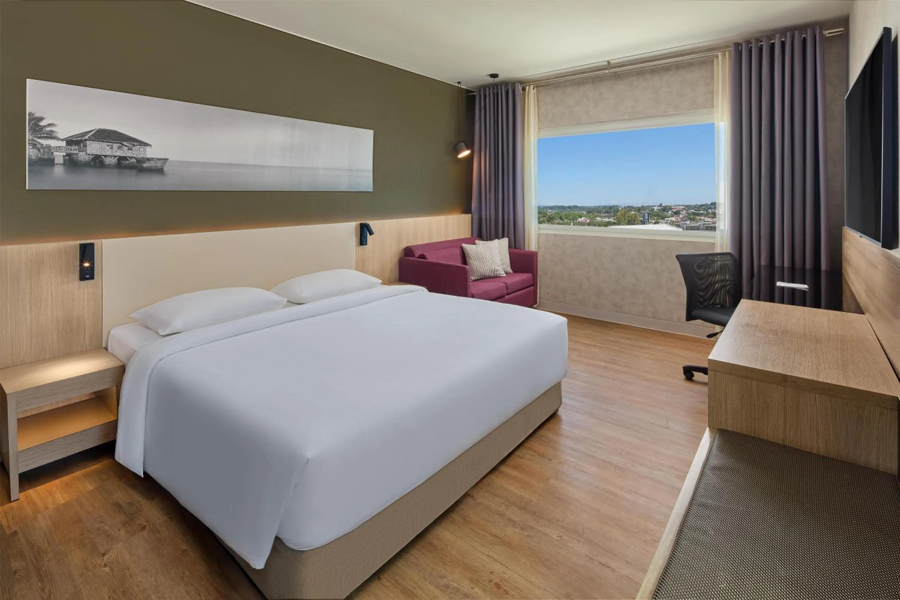 Superior Room in Park Inn by Radisson Davao