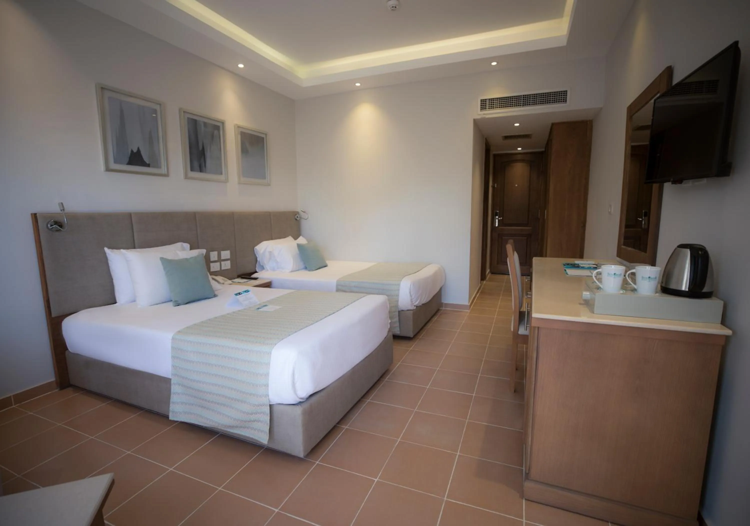 Standard Room - single occupancy in Sunrise Aqua Joy Resort