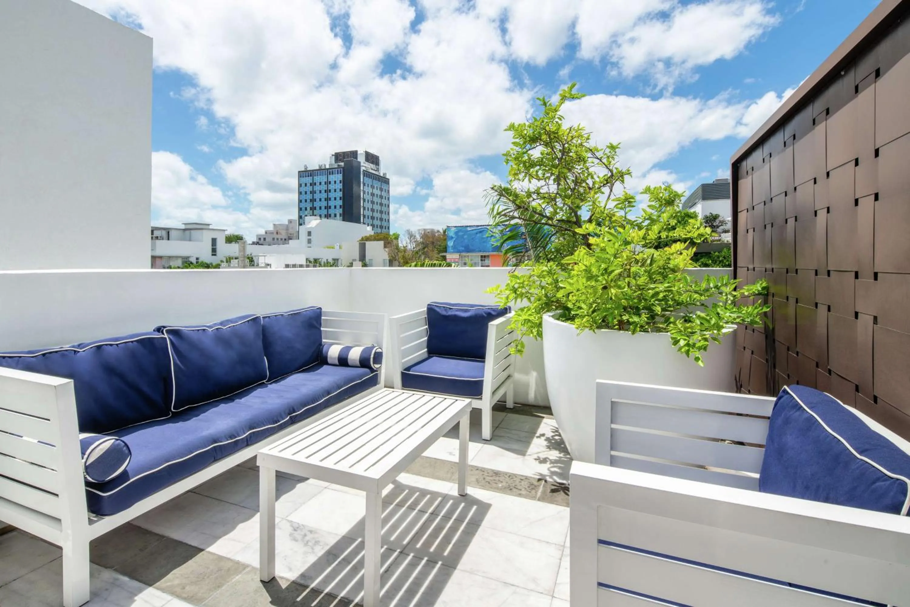 Queen Room with Terrace in Gale South Beach, Curio Collection By Hilton