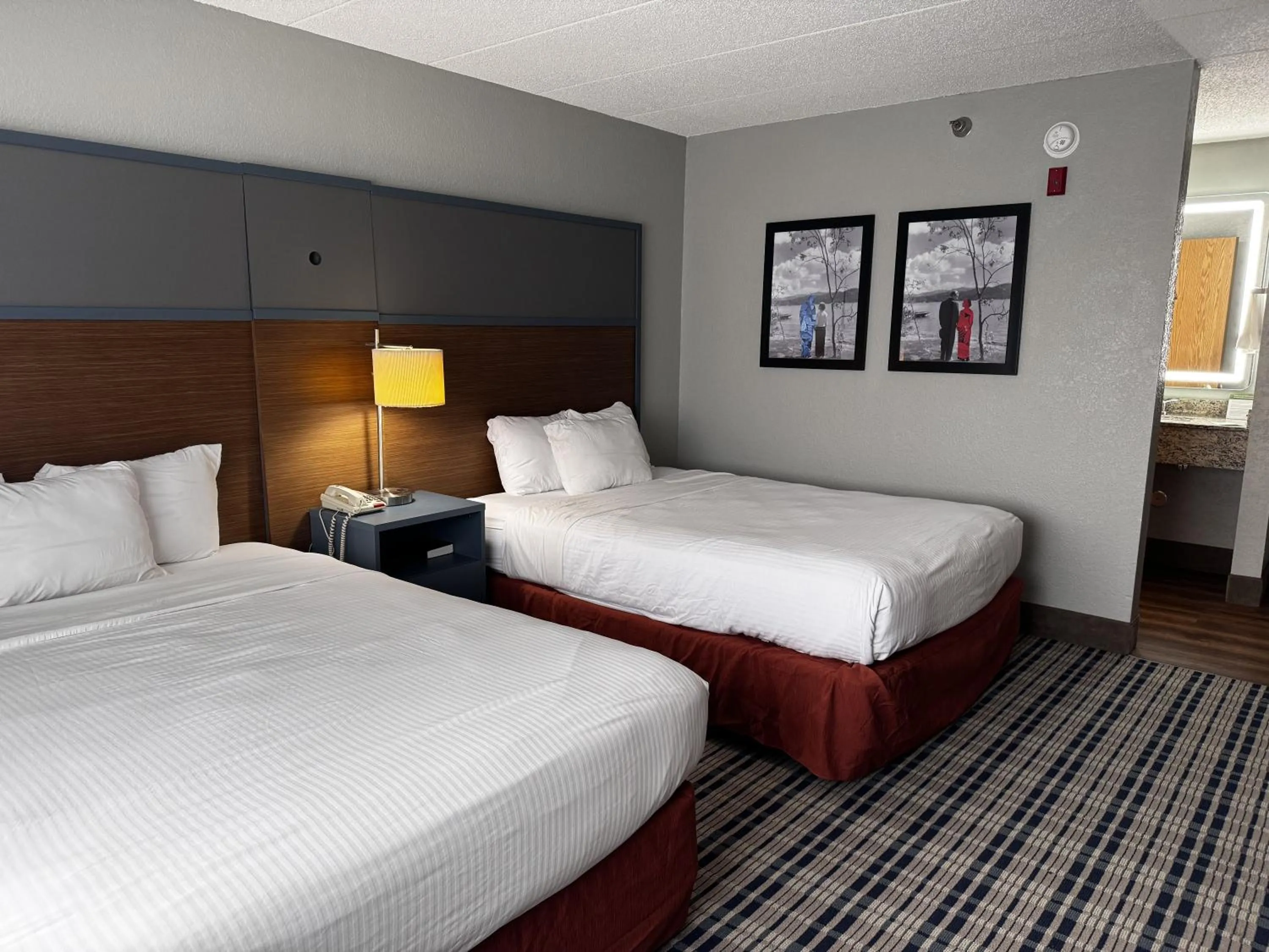 Queen Room with Two Queen Beds - Non-Smoking in AmericInn by Wyndham White Bear Lake St. Paul